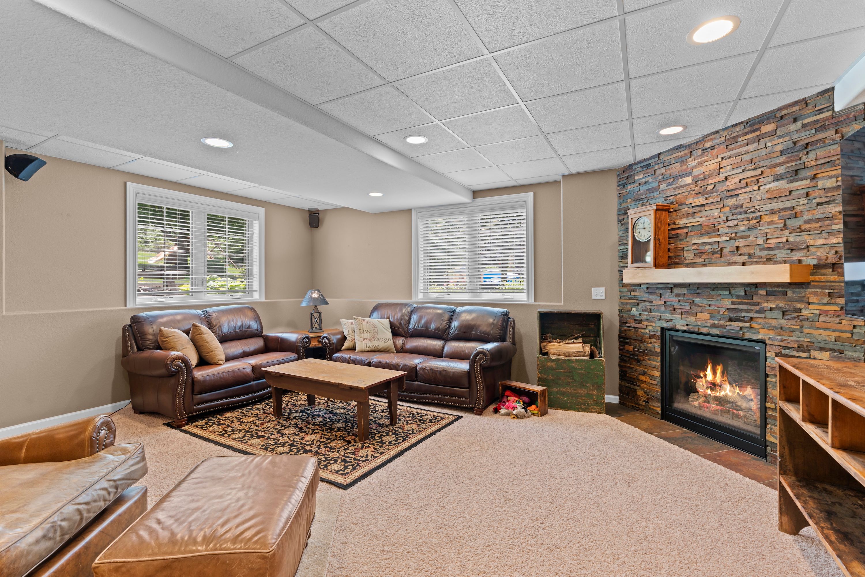  W230N7956 Bluebill Drive, Sussex, WI 53089 - 物件實景