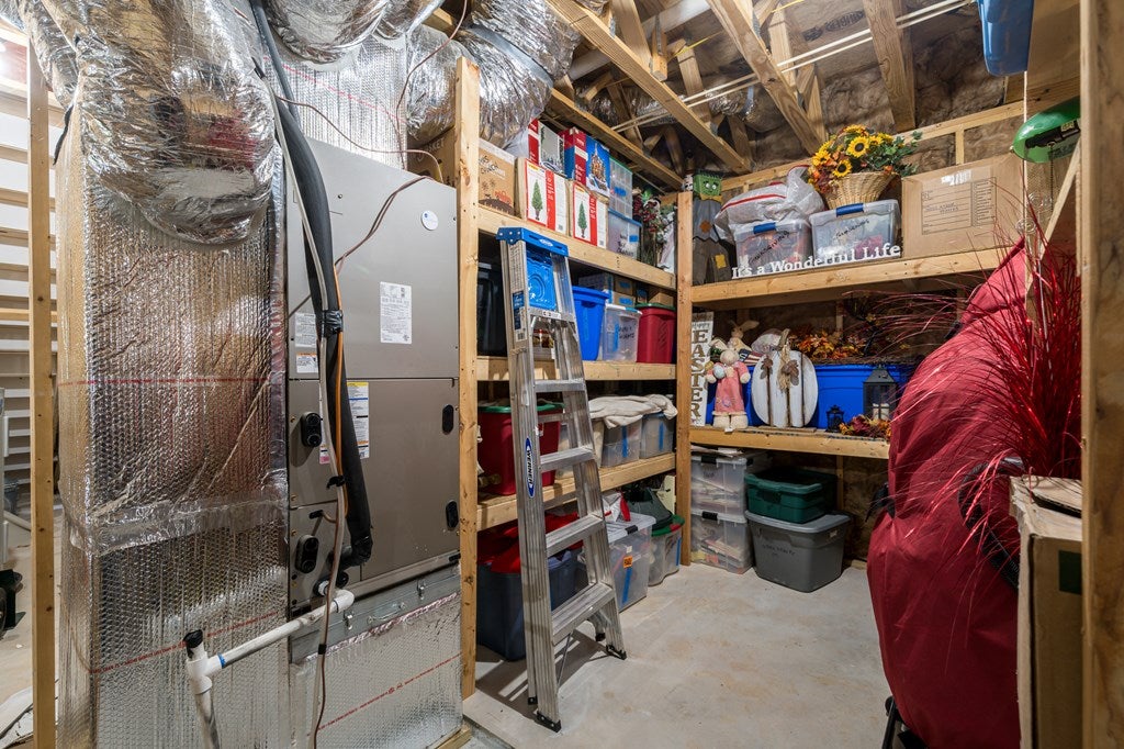 Talking Rock, Georgia, 30175, United States, 3 Bedrooms Bedrooms, ,2 BathroomsBathrooms,Residential,For Sale,1972069