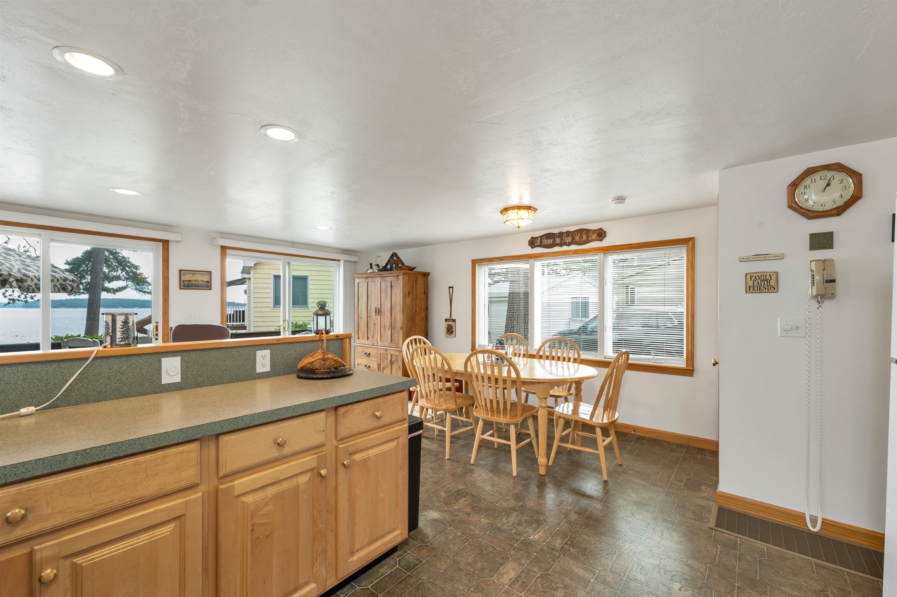 Gilford, New Hampshire, 03249, United States, 2 Bedrooms Bedrooms, ,2 BathroomsBathrooms,Residential,For Sale,1882467