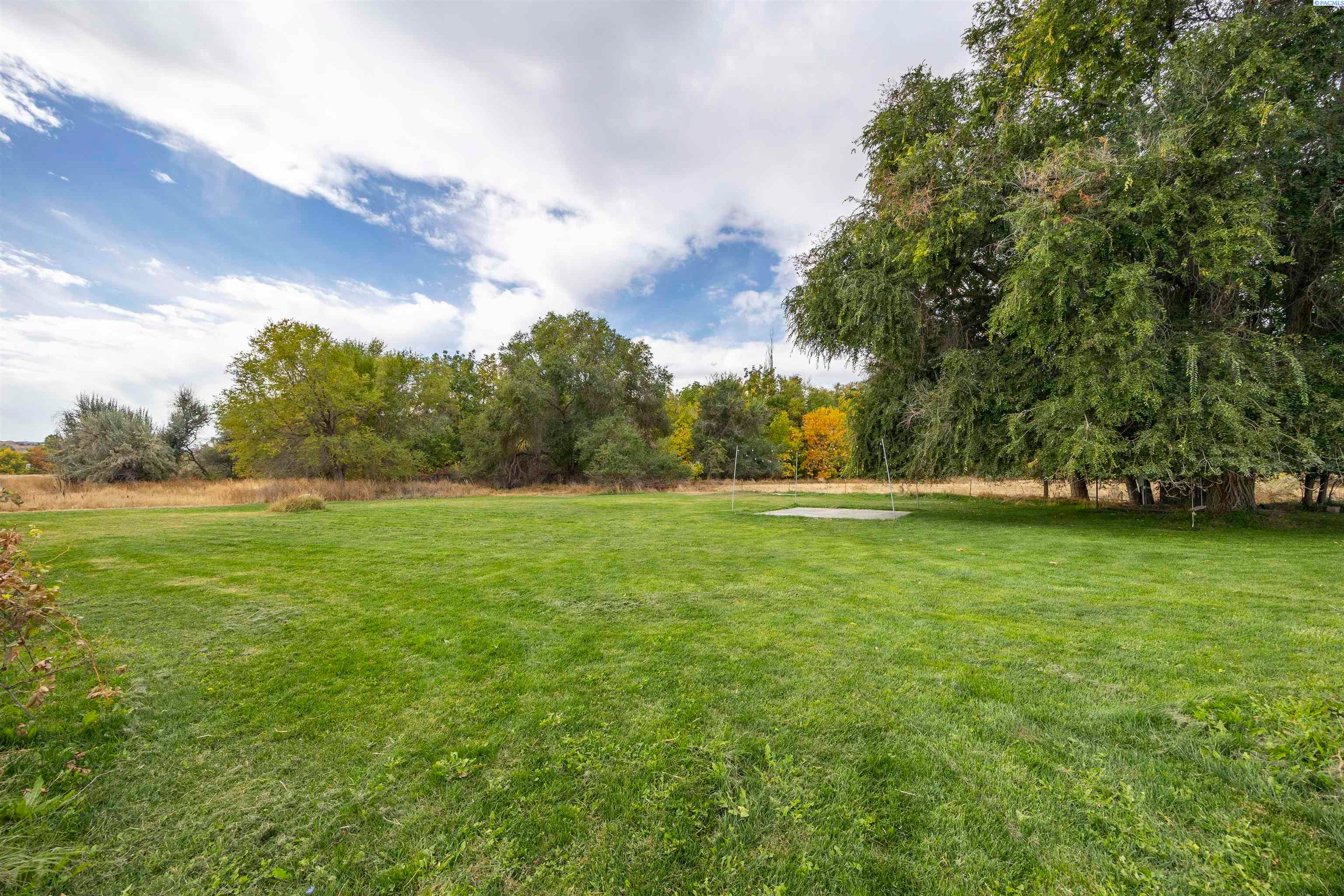 Richland, Washington, 99354, United States, 3 Bedrooms Bedrooms, ,2 BathroomsBathrooms,Residential,For Sale,1978459