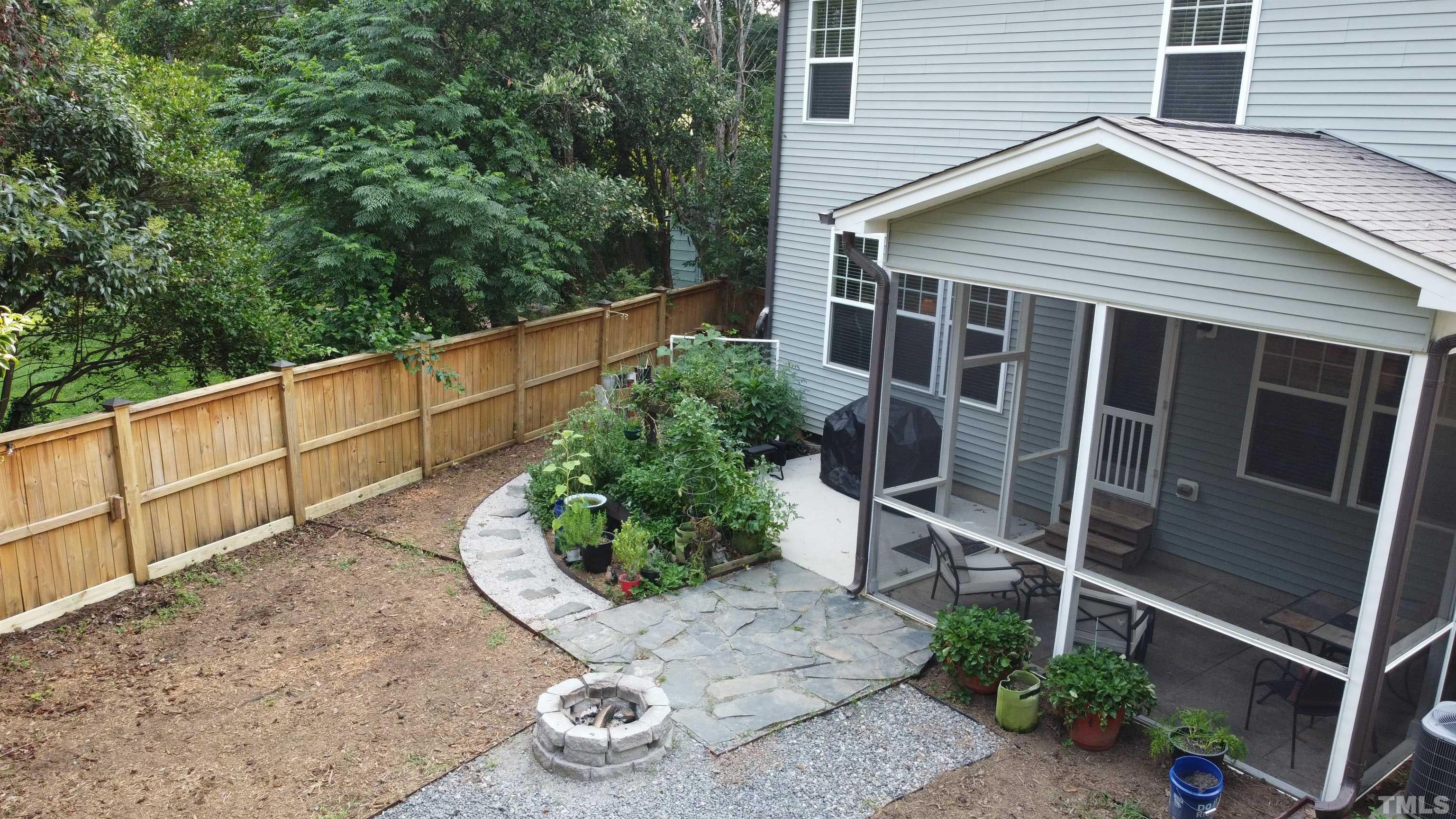 940 Pirouette Court, Raleigh, North Carolina, 27606, United States, 4 Bedrooms Bedrooms, ,4 BathroomsBathrooms,Residential,For Sale,940 Pirouette Court,1624590