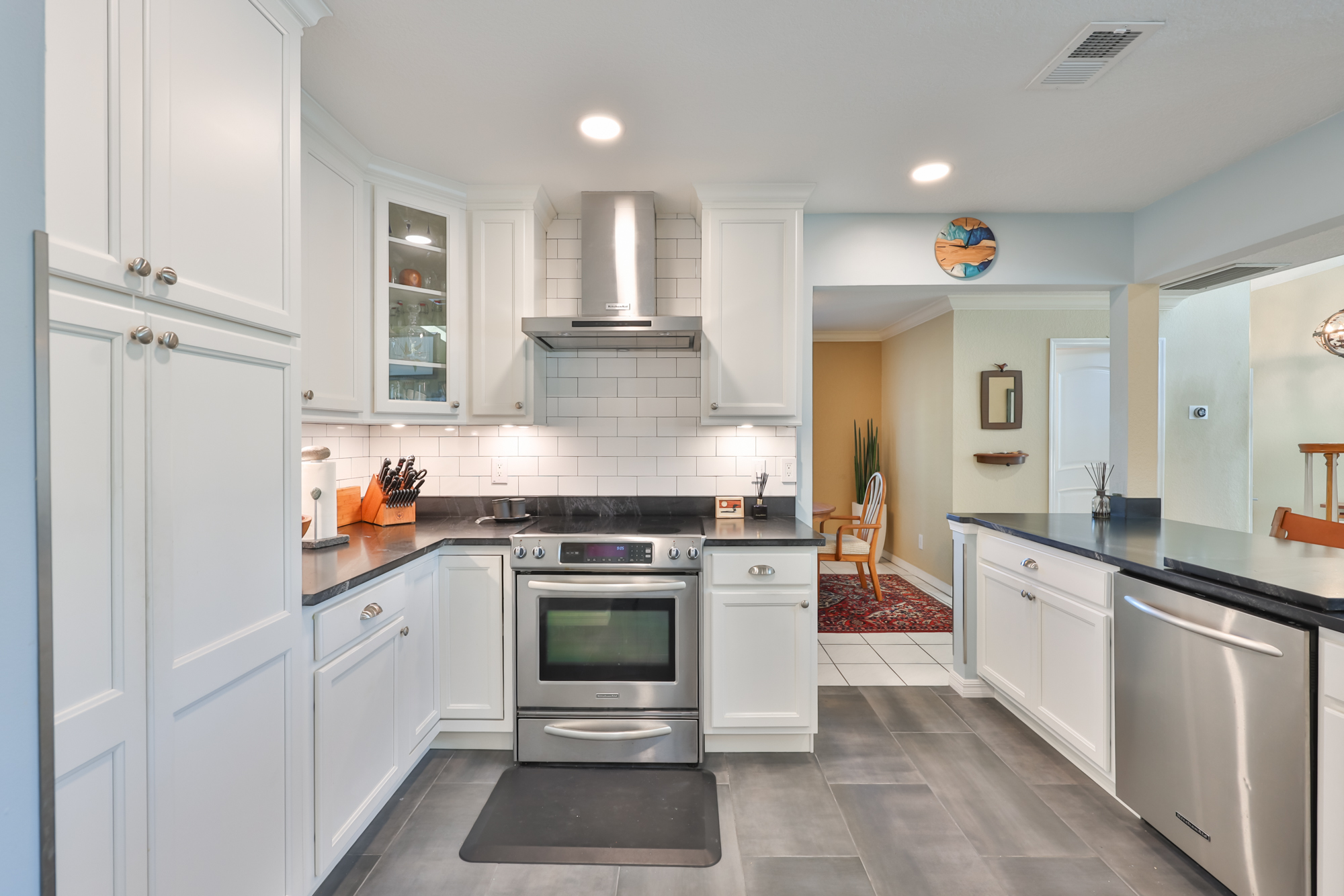 Apollo Beach, Florida, 33572, United States, 3 Bedrooms Bedrooms, ,3 BathroomsBathrooms,Residential,For Sale,2049296