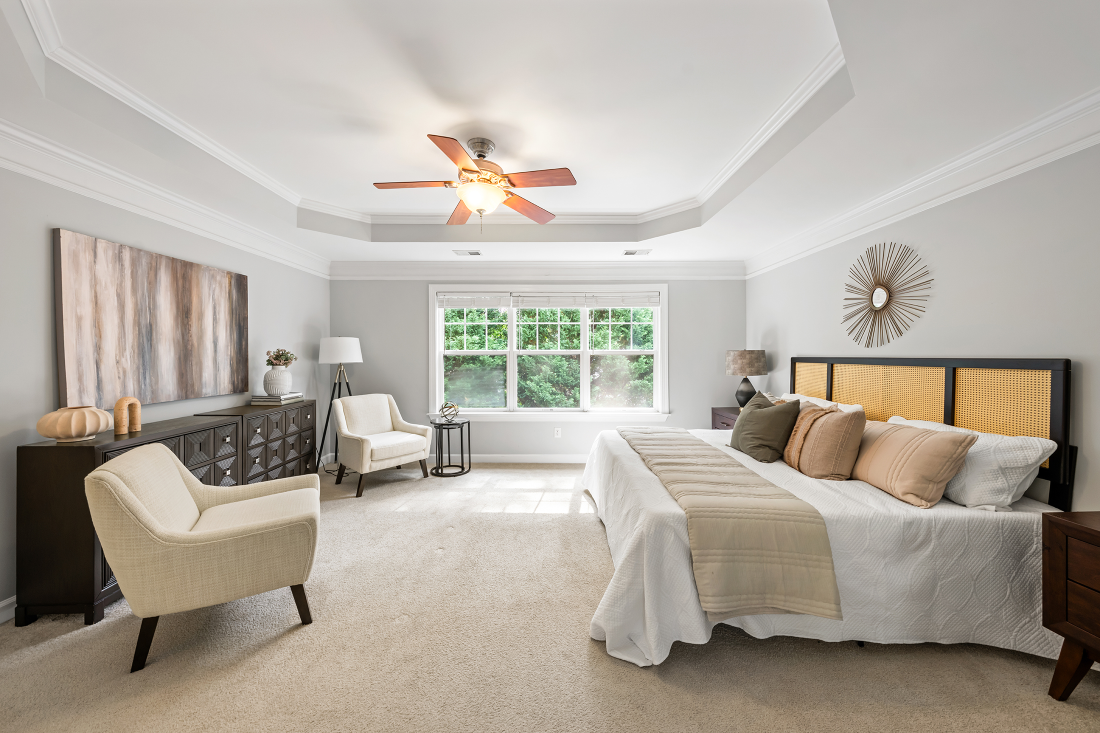  Thoughtfully Updated Brownstone in Brookhaven - 物件實景