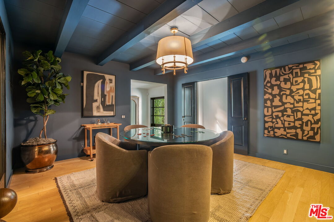 West Hollywood, California, 90048, United States, 3 Bedrooms Bedrooms, ,1 BathroomBathrooms,Residential,For Sale,1993483