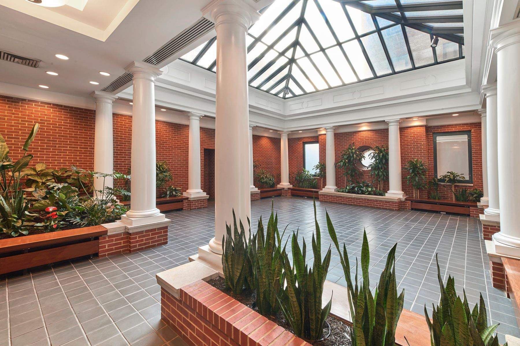  188 East 70th Street 10D - 物件實景