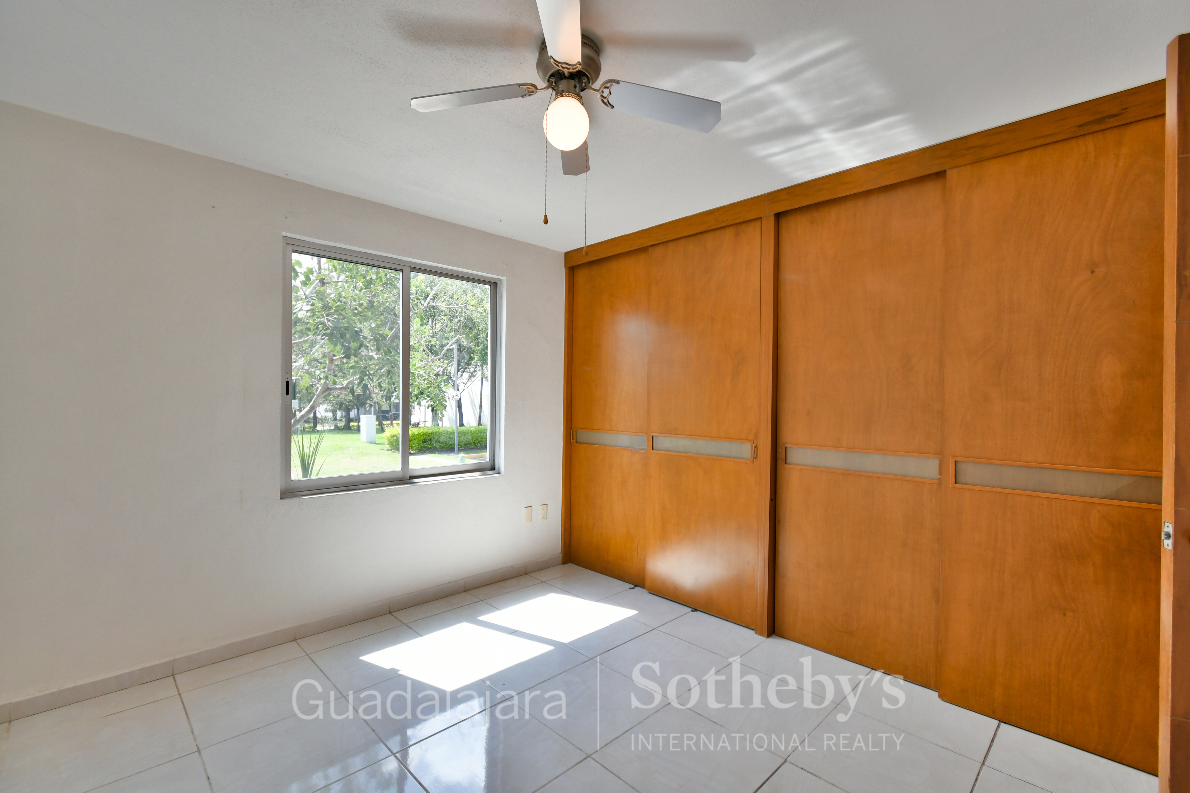  Casa duplex en condominio Puerta del Valle en venta - 物件實景