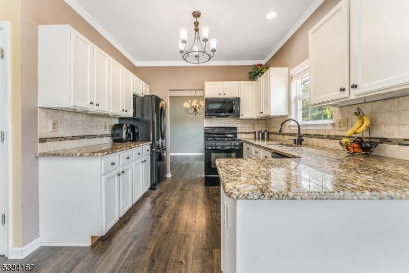 Oxford, New Jersey, 07863, United States, 4 Bedrooms Bedrooms, ,3 BathroomsBathrooms,Residential,For Sale,1981869