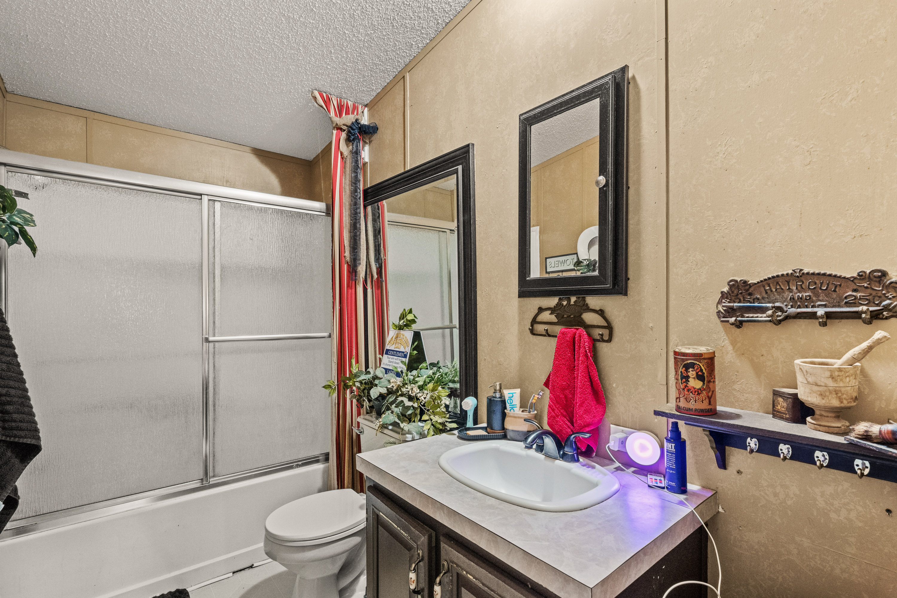 Caddo Mills, Texas, 75135, United States, 3 Bedrooms Bedrooms, ,3 BathroomsBathrooms,Residential,For Sale,1792511