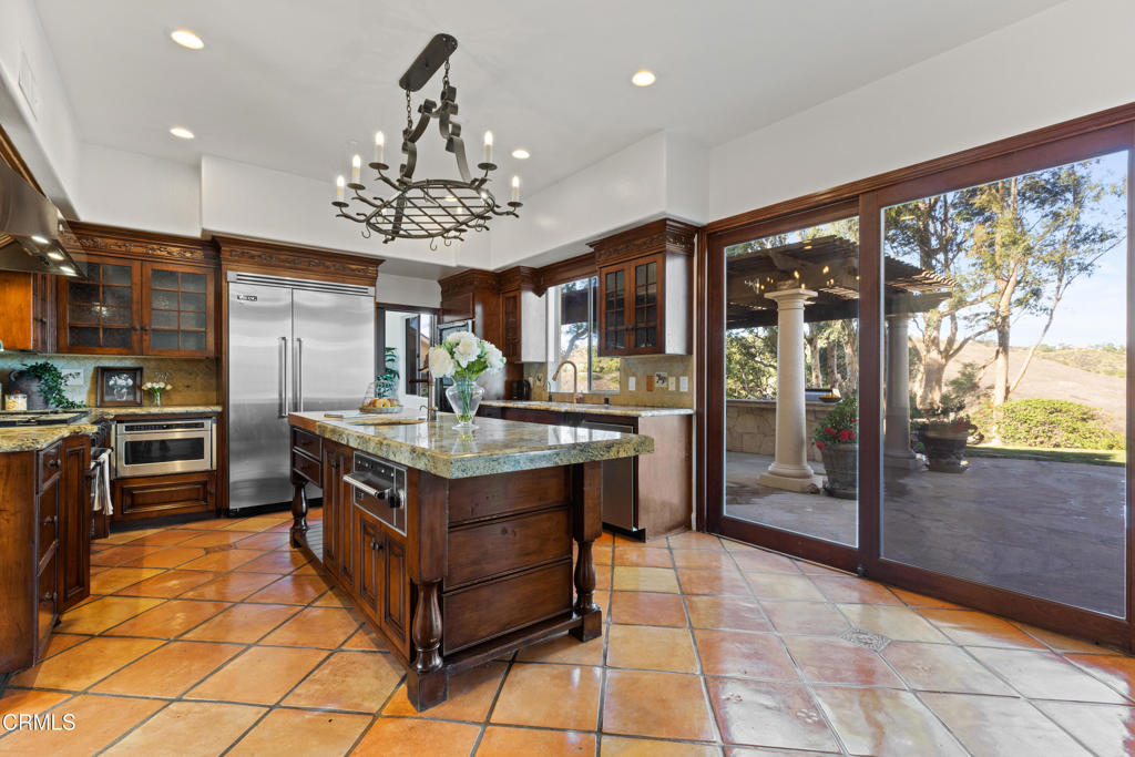 Camarillo, California, 93012, United States, 5 Bedrooms Bedrooms, ,4 BathroomsBathrooms,Residential,For Sale,1826844