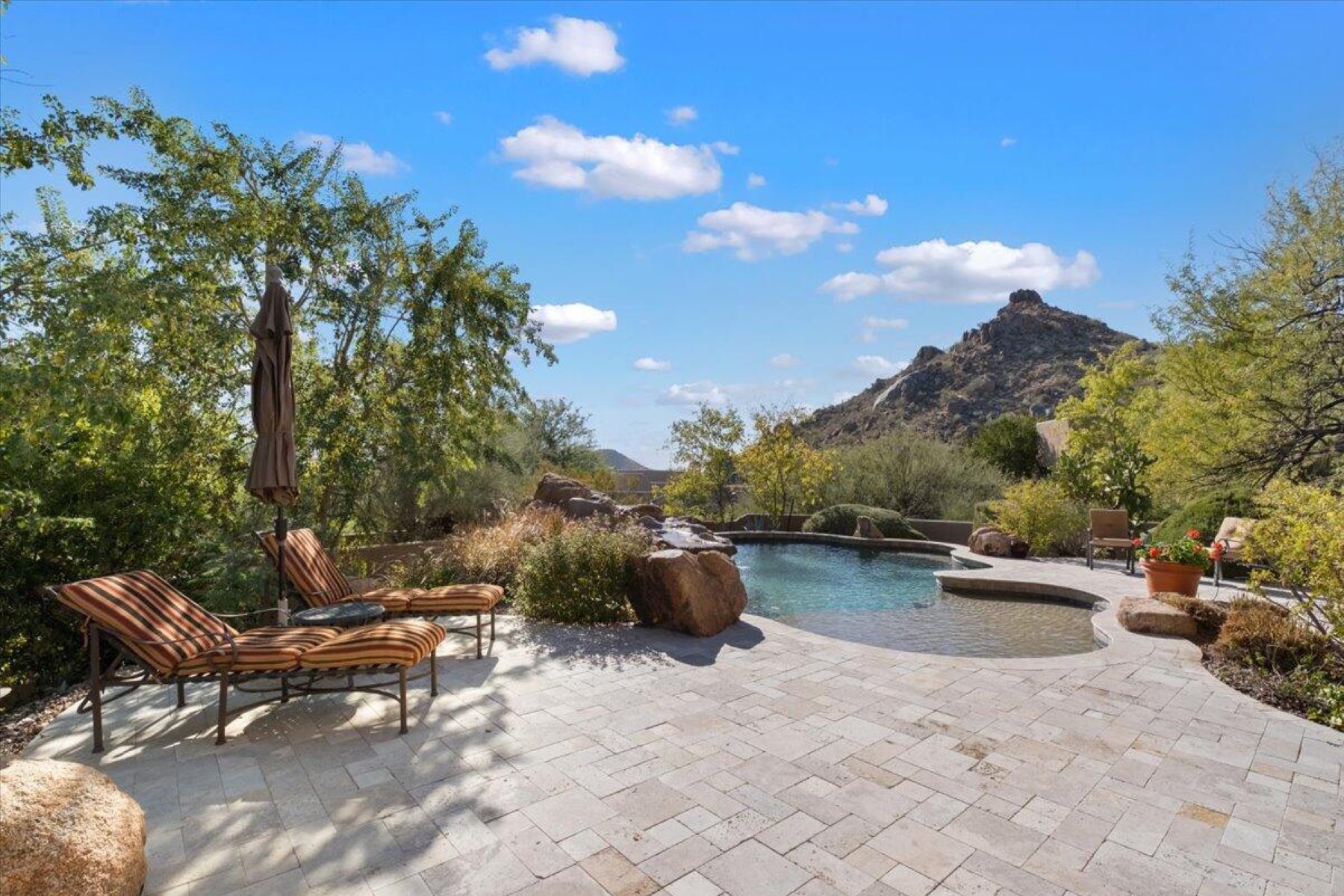 11447 E Whispering Wind Drive  Scottsdale, AZ - 物件實景