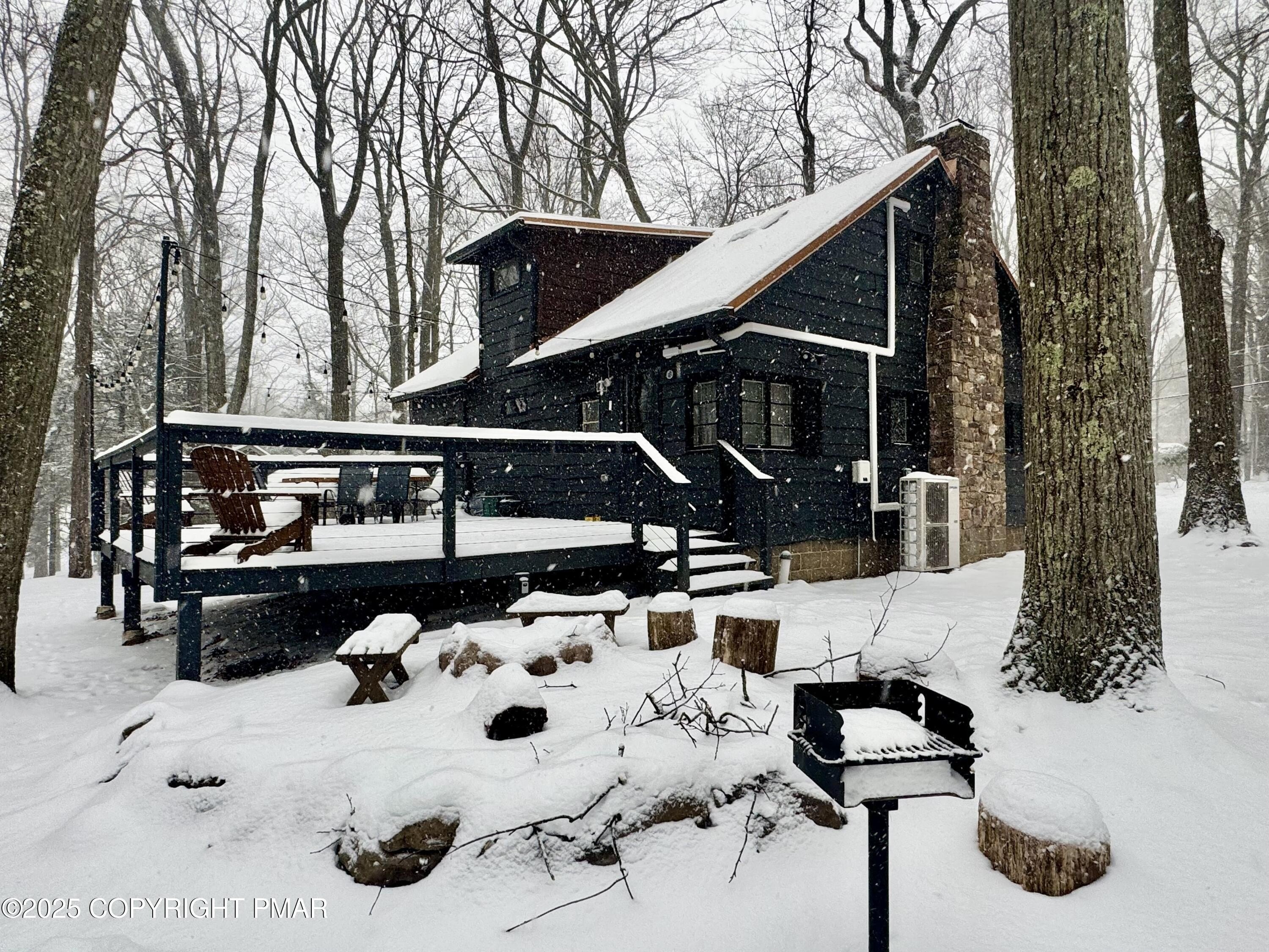 Lake Harmony, Pennsylvania, 18624, United States, 3 Bedrooms Bedrooms, ,2 BathroomsBathrooms,Residential,For Sale,2006106