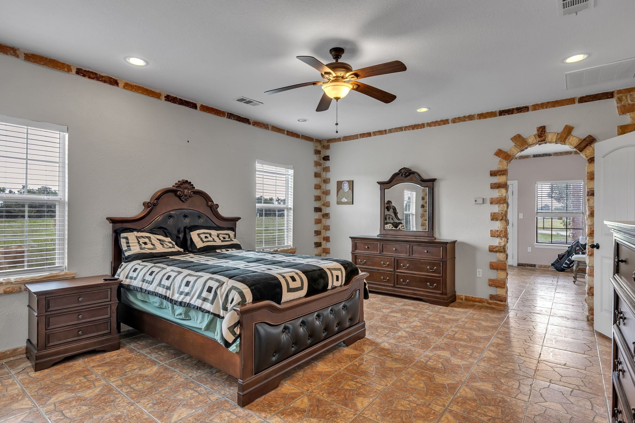 Forney, Texas, 75126, United States, 4 Bedrooms Bedrooms, ,3 BathroomsBathrooms,Residential,For Sale,1974653