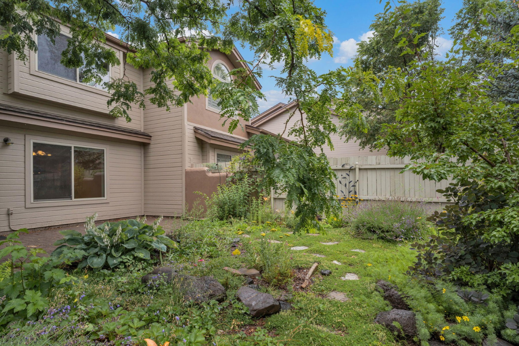  126 W Juniper Avenue¦Flagstaff, AZ - 物件實景