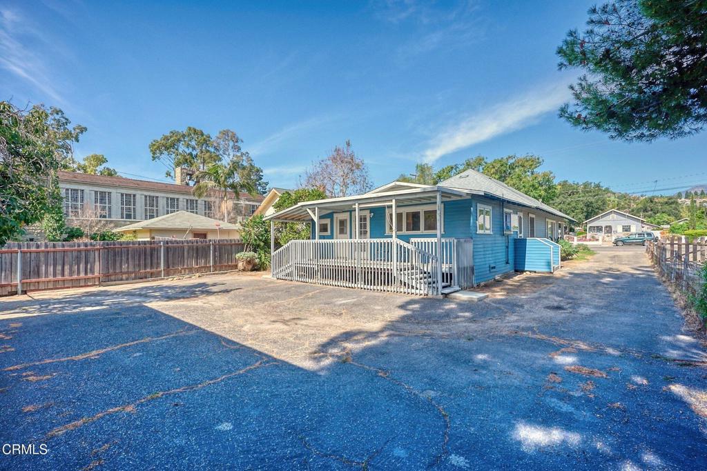 Santa Paula, California, 93060, United States, 3 Bedrooms Bedrooms, ,1 BathroomBathrooms,Residential,For Sale,2043015