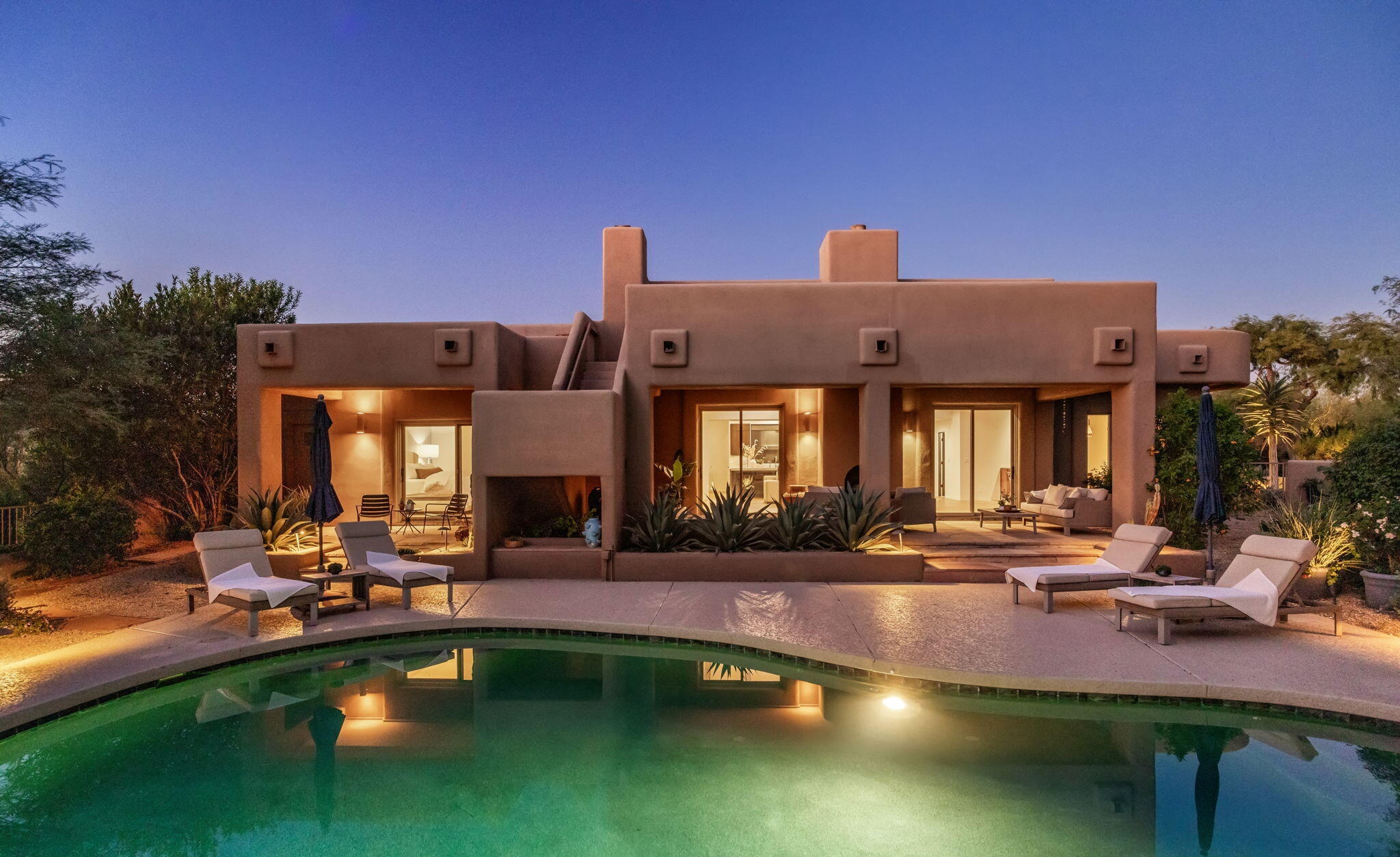  10046 E Hidden Valley Rd  Scottsdale, AZ - 物件實景