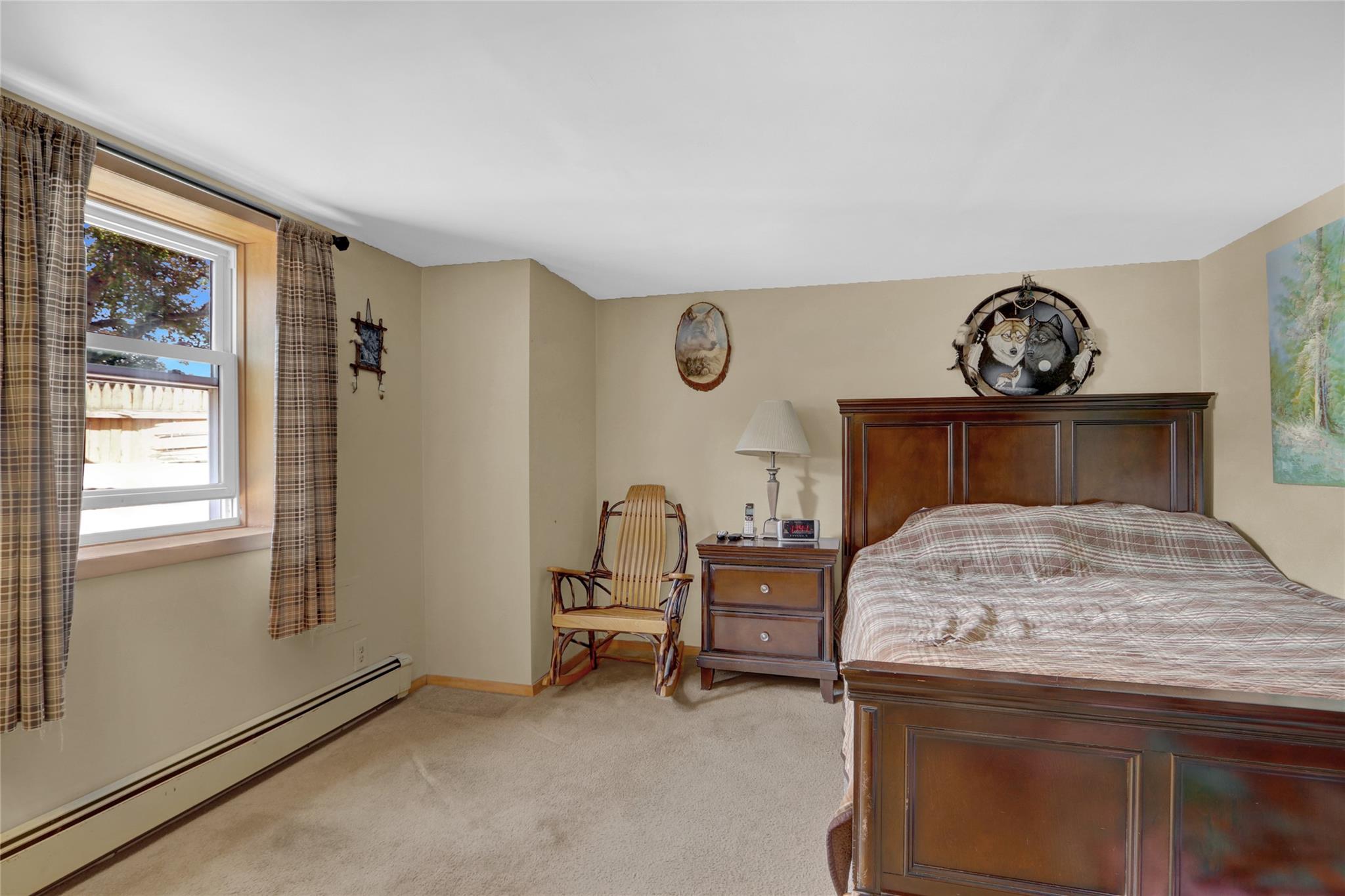 Bethpage, New York, 11714, United States, 4 Bedrooms Bedrooms, ,2 BathroomsBathrooms,Residential,For Sale,1841830