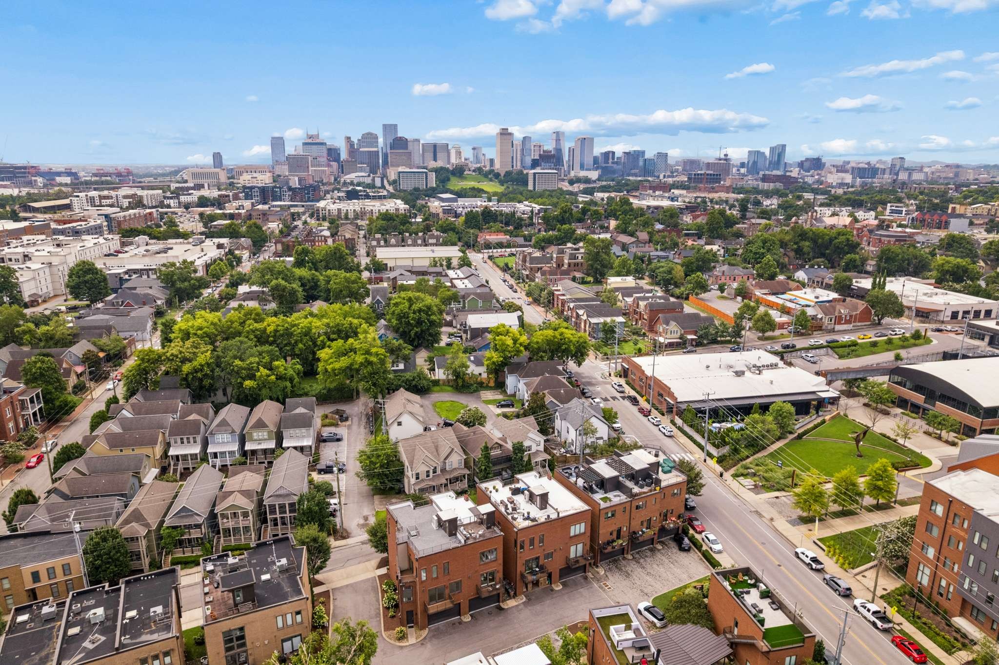  418 Van Buren St, Nashville, TN, 37208 - 物件實景