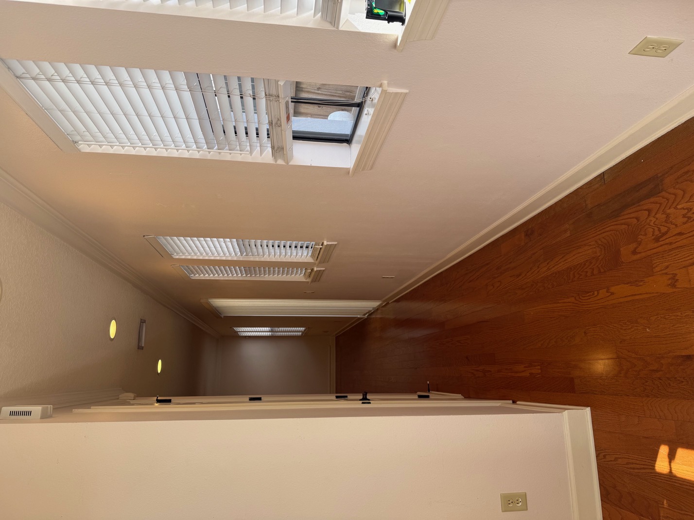 Tampa, Florida, 33606, United States, 2 Bedrooms Bedrooms, ,3 BathroomsBathrooms,Residential,For Sale,2015319