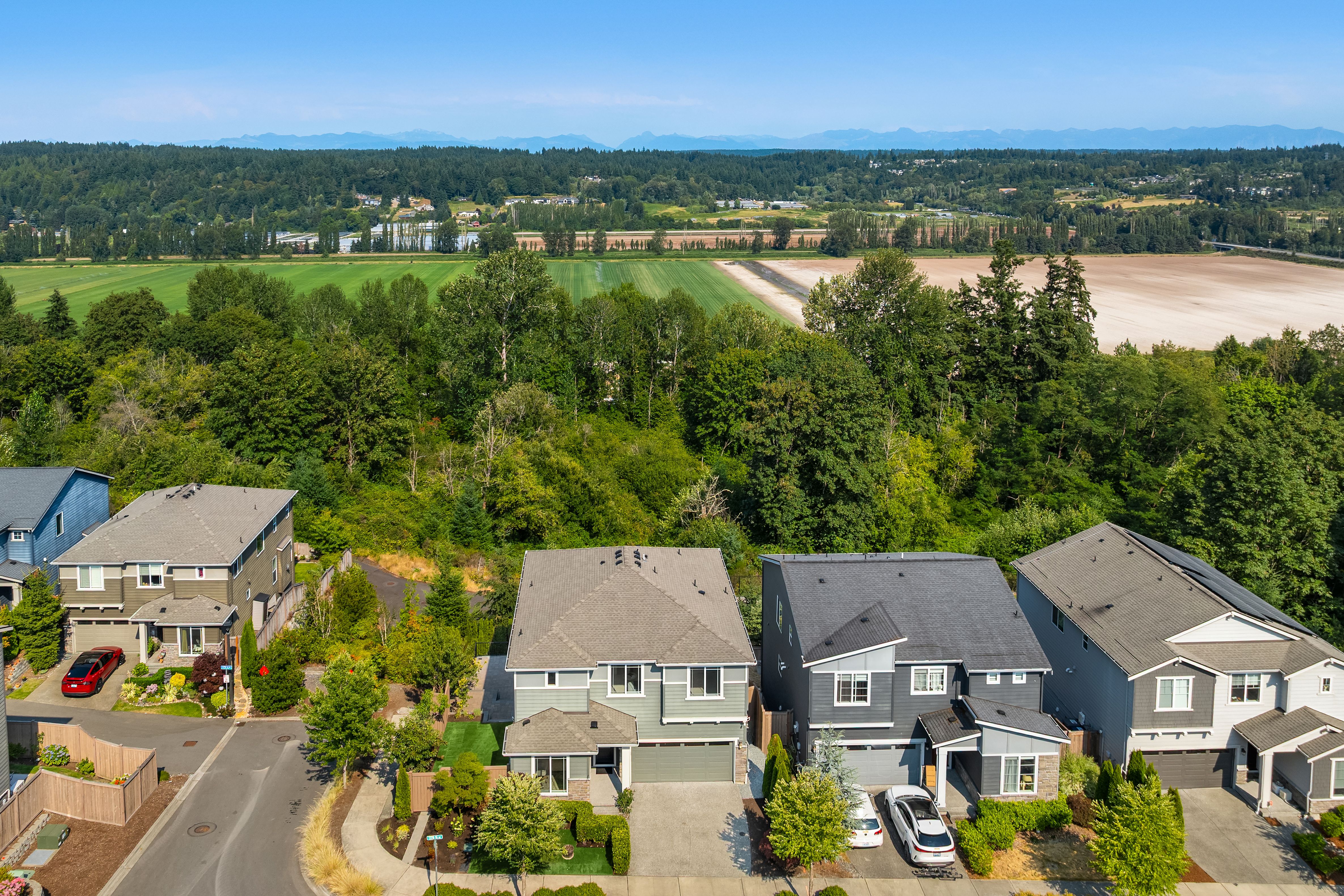  13024 137th Dr NE, Kirkland, WA 98034 - 物件實景