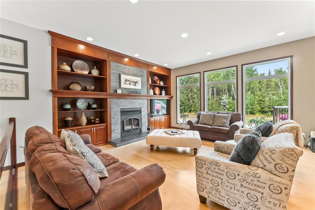 BALSAM BAY, Manitoba, R0E 0B0, CA, 4 Bedrooms Bedrooms, ,3 BathroomsBathrooms,Residential,For Sale,1913140