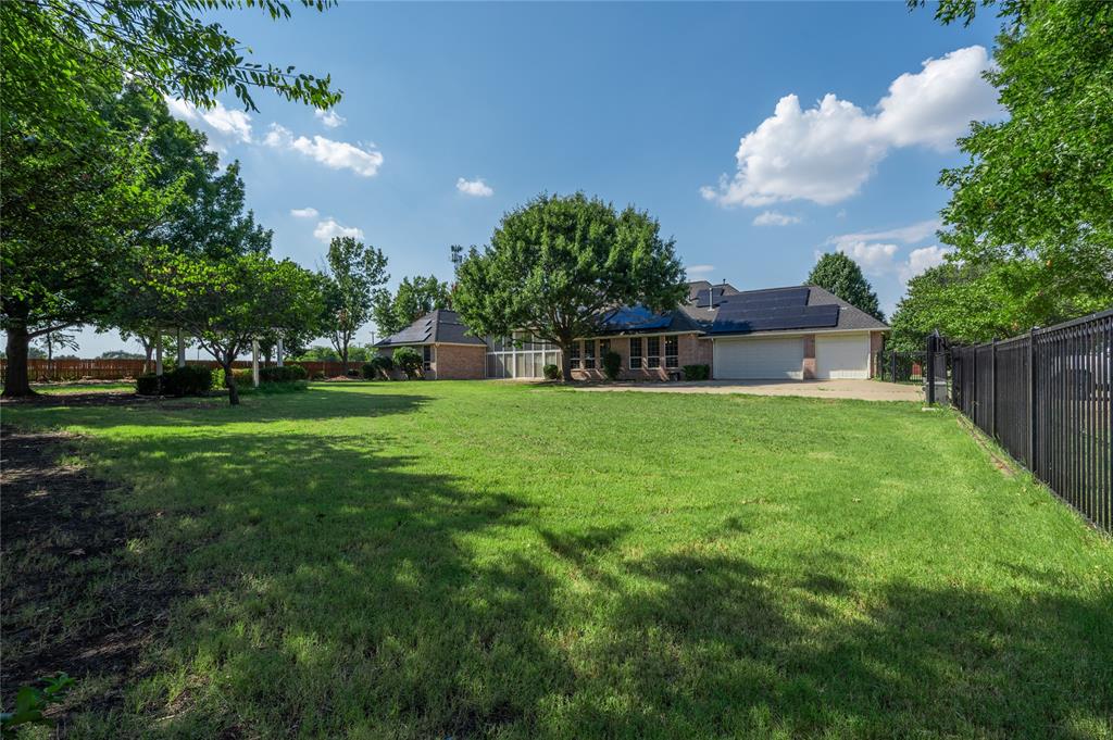Crowley, Texas, 76036, United States, 4 Bedrooms Bedrooms, ,3 BathroomsBathrooms,Residential,For Sale,1930619