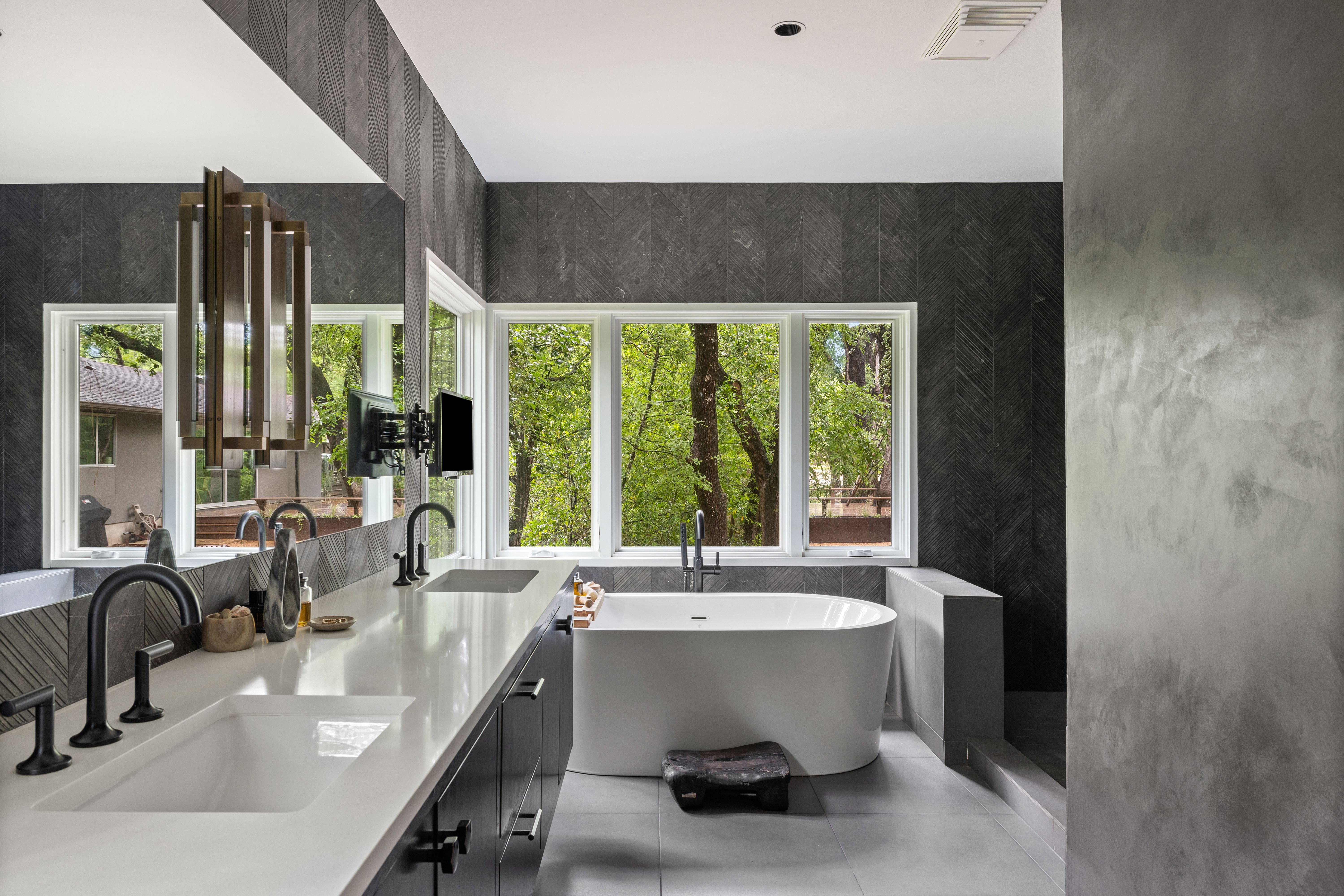  Sprawling Shoal Creek Retreat with Rare Privacy in Central Austin - 物件實景