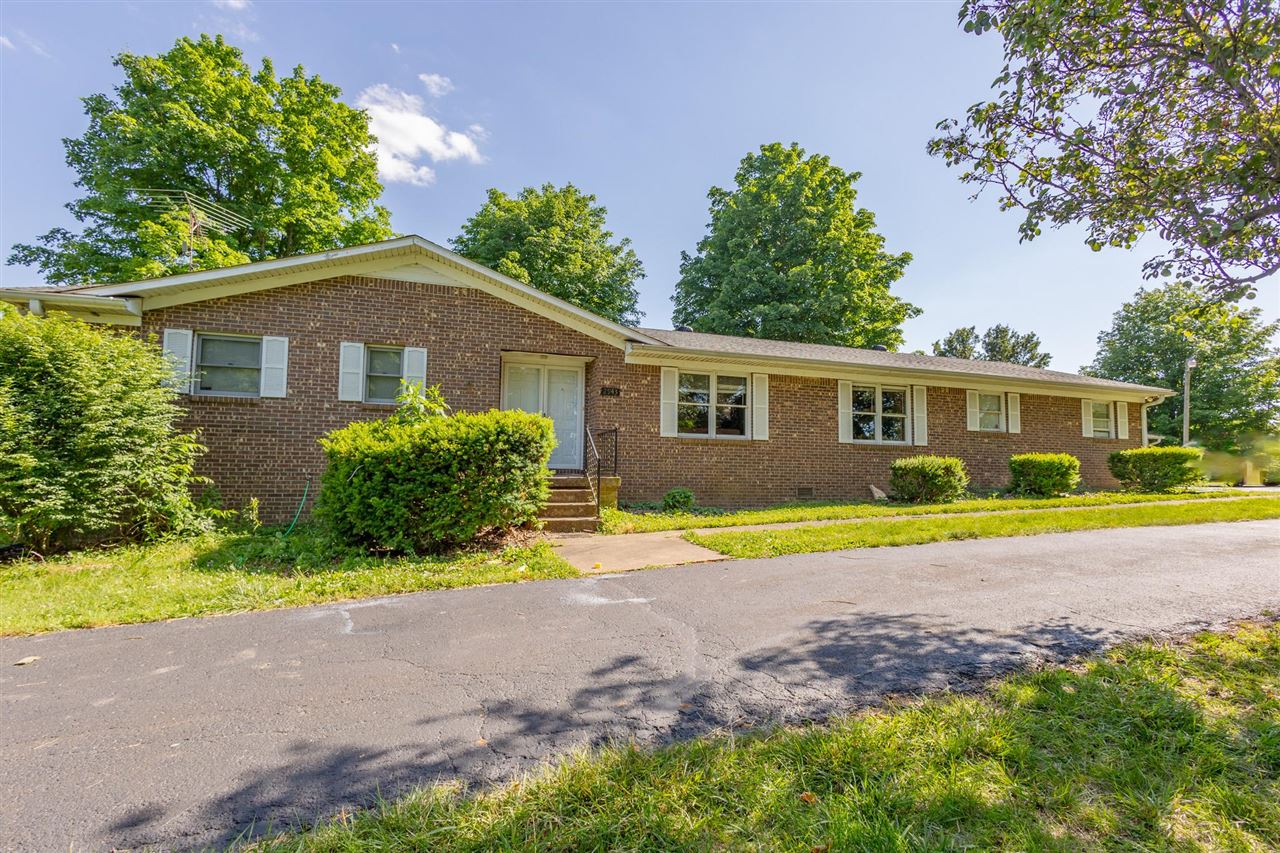 Bowling Green, Kentucky, 42101, United States, 4 Bedrooms Bedrooms, ,3 BathroomsBathrooms,Residential,For Sale,1839985