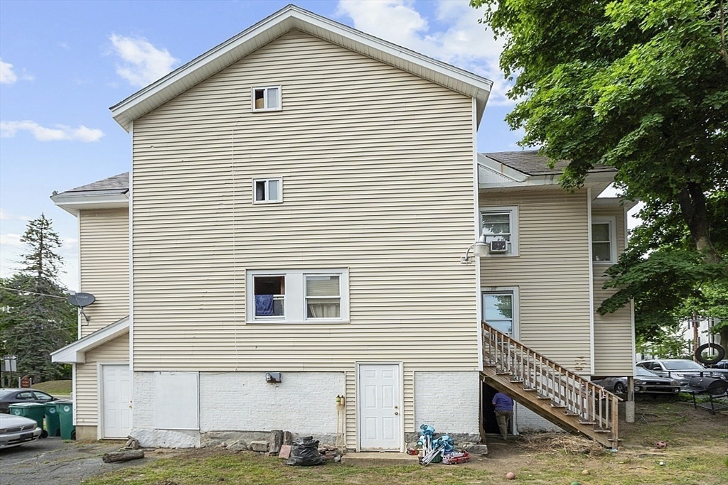 Fitchburg, Massachusetts, 01420, United States, 12 Bedrooms Bedrooms, ,5 BathroomsBathrooms,Residential,For Sale,1848100