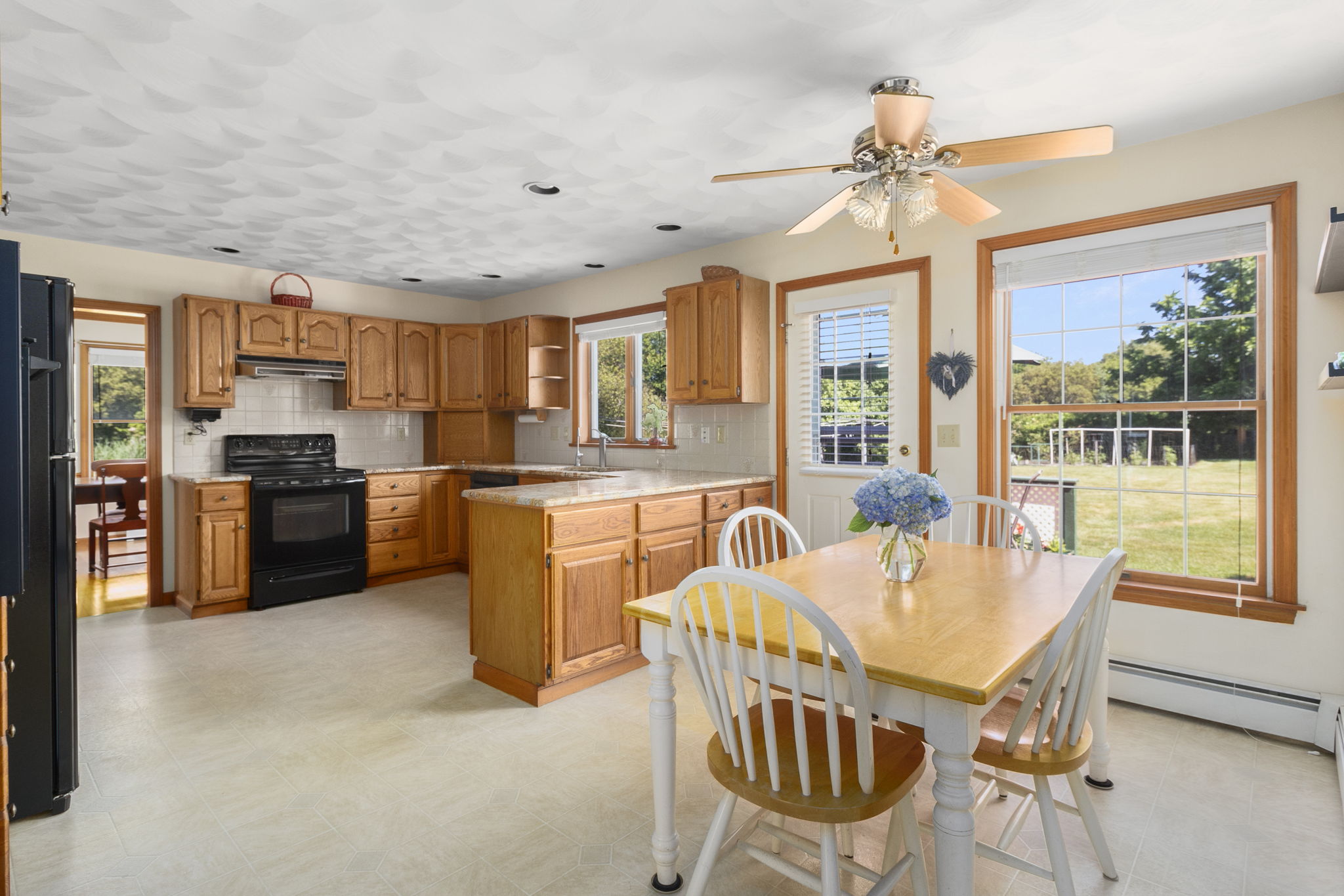  227 Prospect Avenue, Middletown, RI 02842 - 物件實景