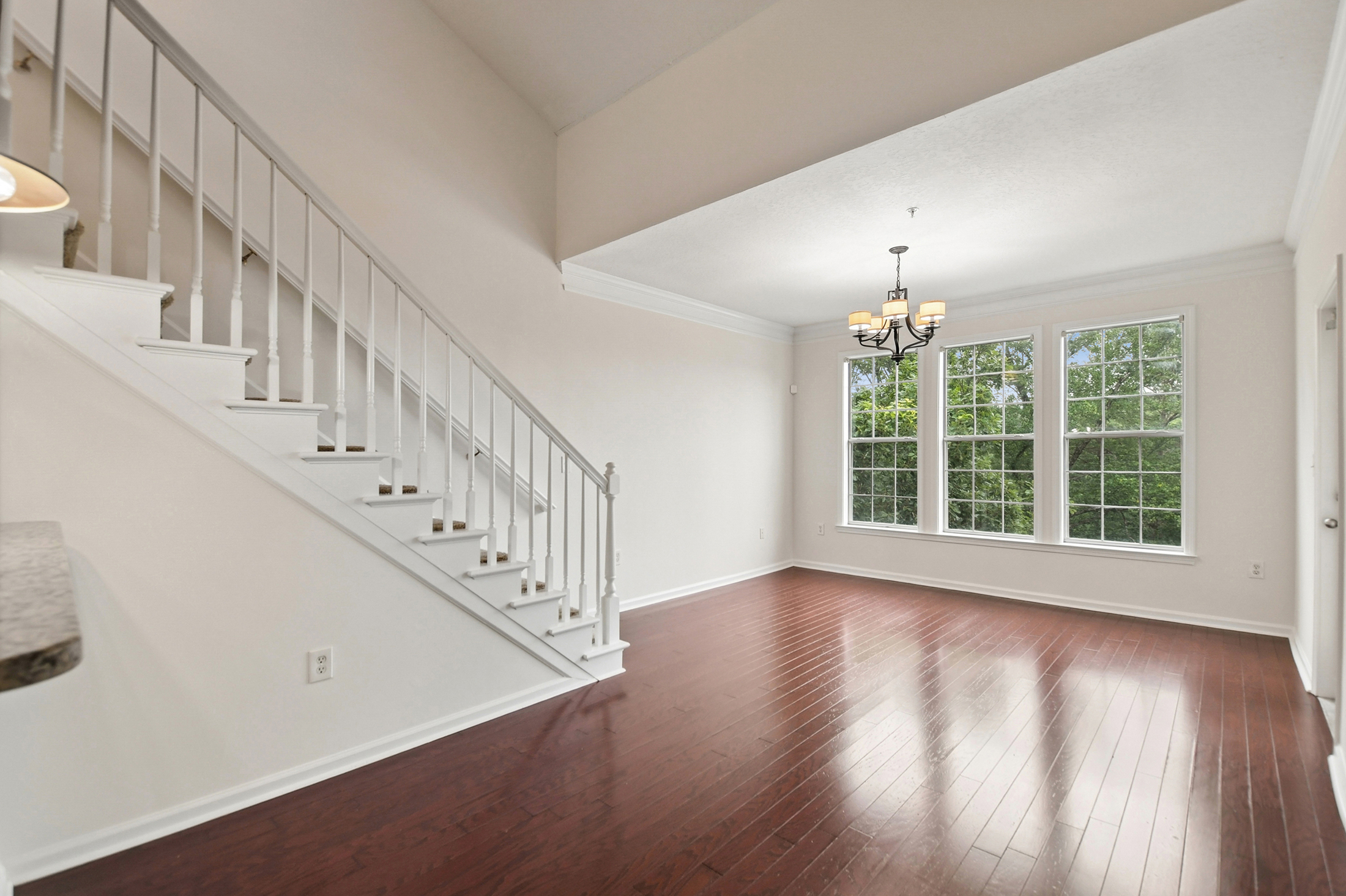  Introducing 4303 Westchester Ridge NE - 物件實景