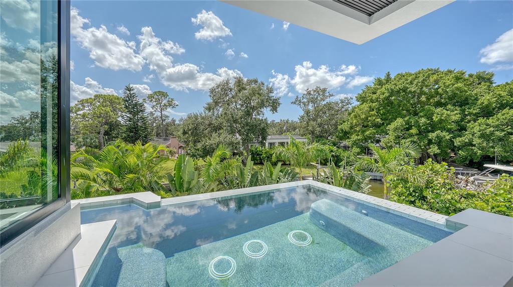 Sarasota, Florida, 34239, United States, 5 Bedrooms Bedrooms, ,8 BathroomsBathrooms,Residential,For Sale,1991570