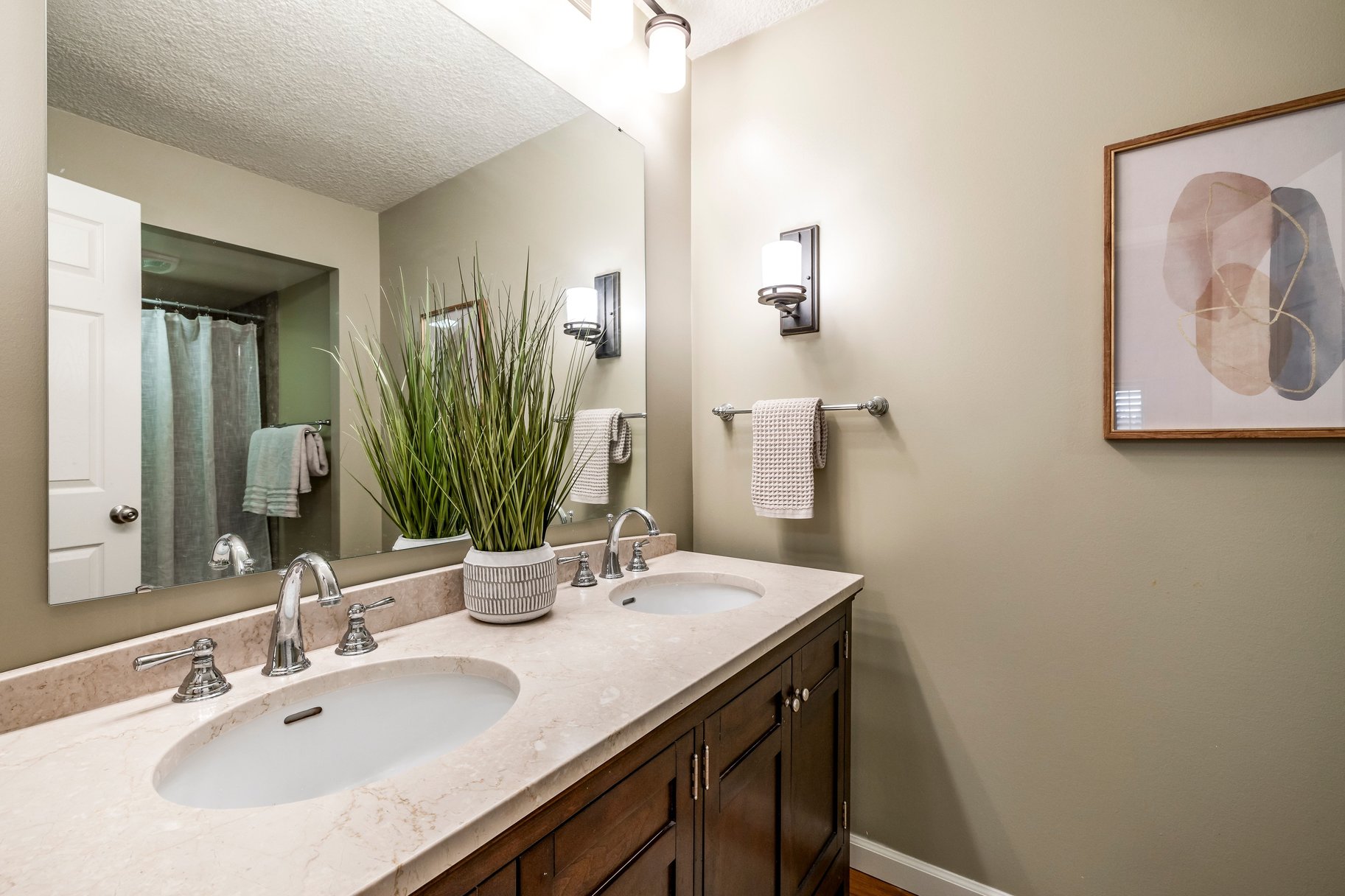  Spacious Canyon Crest Condo with Sweeping Valley Views - 物件實景