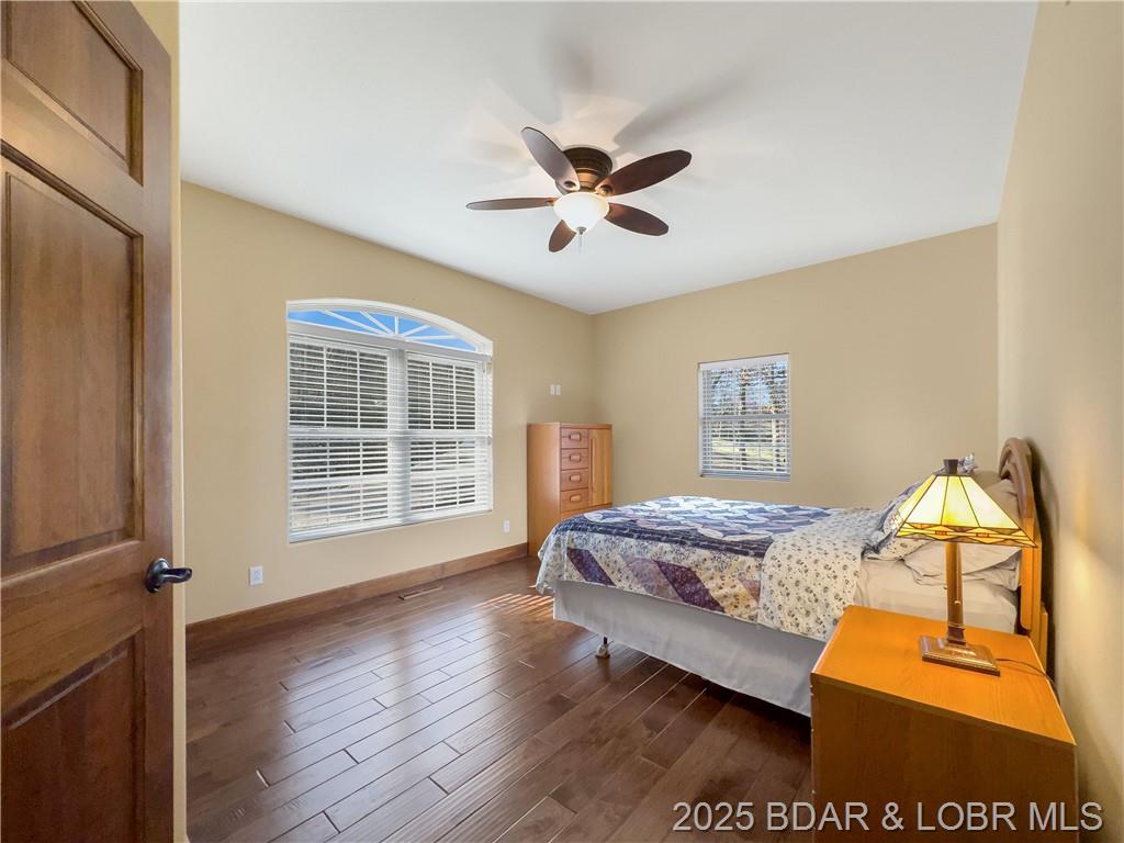 Camdenton, Missouri, 65020, United States, 4 Bedrooms Bedrooms, ,4 BathroomsBathrooms,Residential,For Sale,1805220