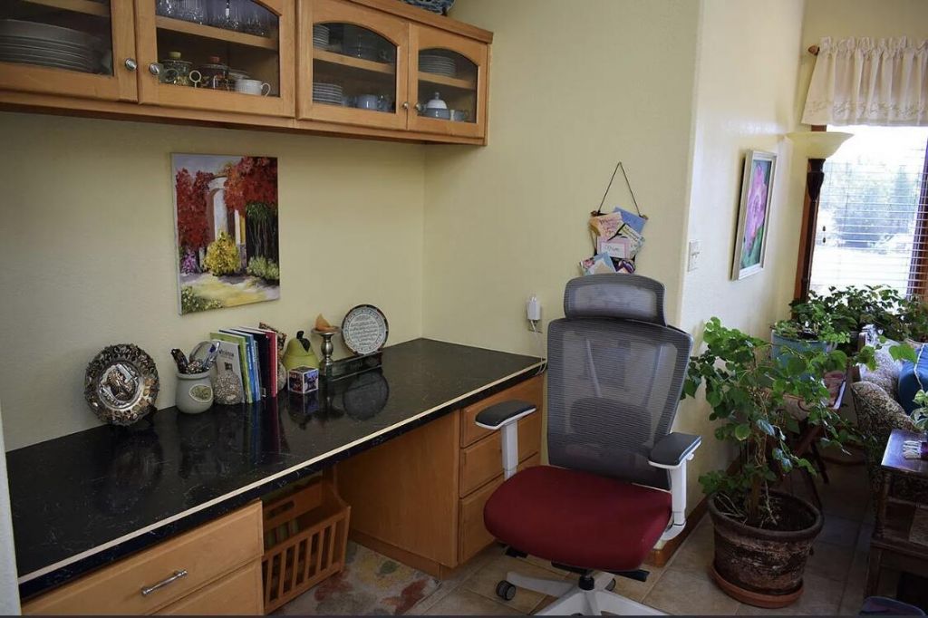 Socorro, New Mexico, 87801, United States, 3 Bedrooms Bedrooms, ,3 BathroomsBathrooms,Residential,For Sale,2000586