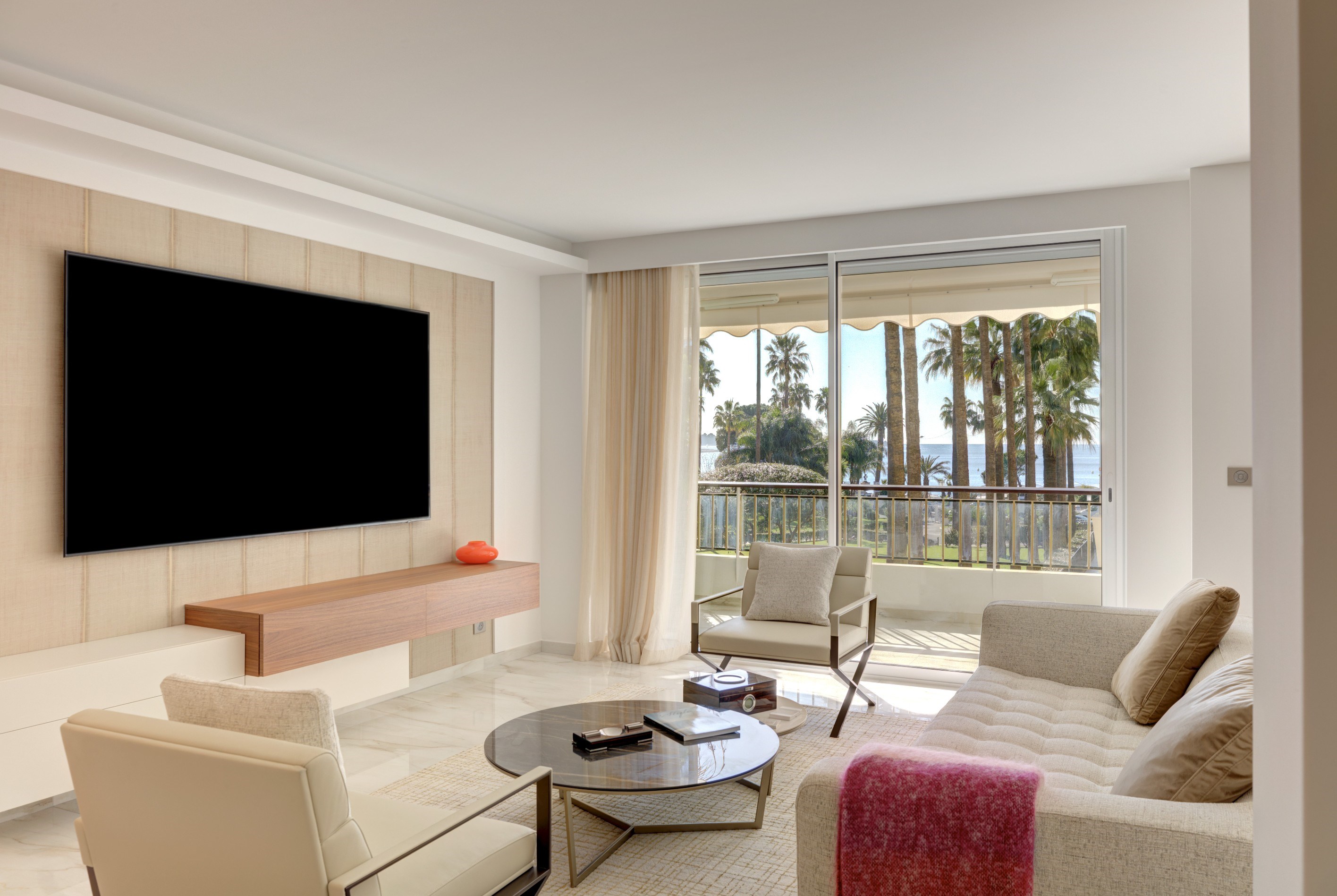  Renovated apartment with sea view on the Croisette in Cannes – Luxury, comfort,… - 物件實景