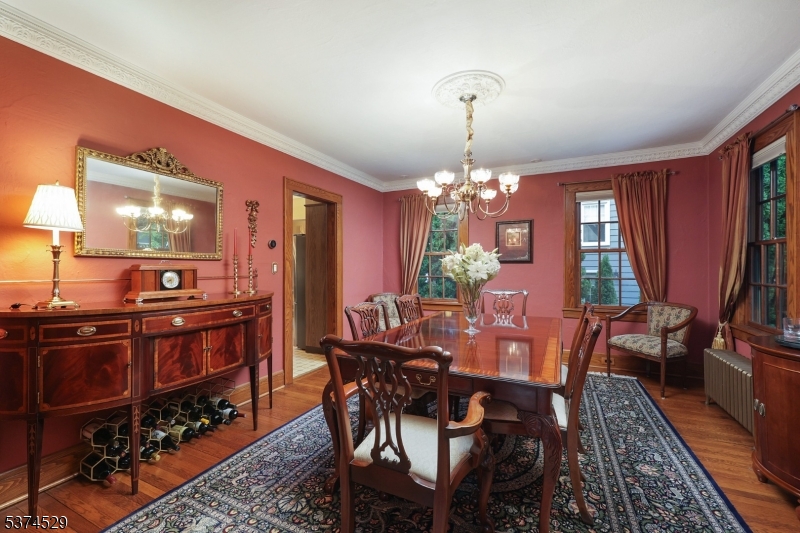 Westfield Town, New Jersey, 07090, United States, 3 Bedrooms Bedrooms, ,2 BathroomsBathrooms,Residential,For Sale,1940916