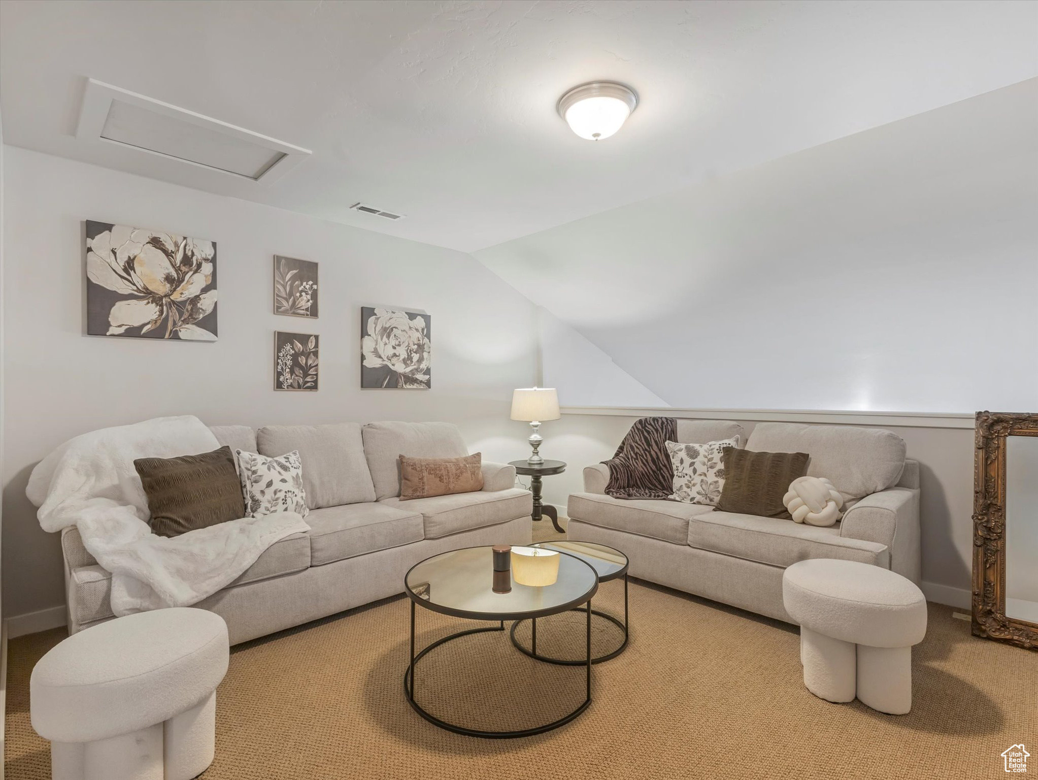 West Jordan, Utah, 84081, United States, 3 Bedrooms Bedrooms, ,3 BathroomsBathrooms,Residential,For Sale,1875821
