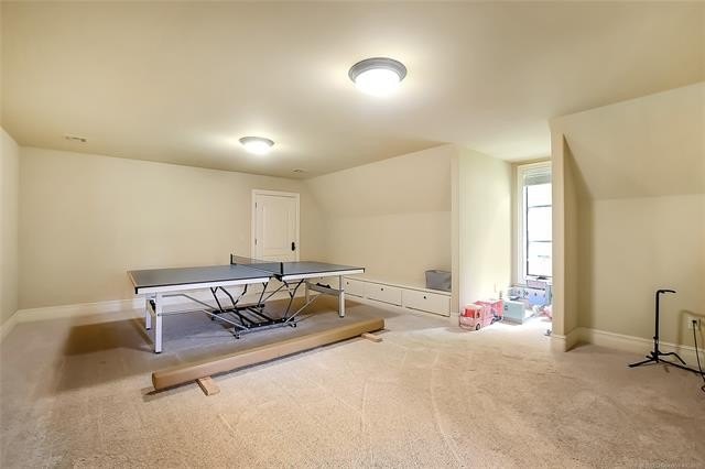 Tahlequah, Oklahoma, 74464, United States, 5 Bedrooms Bedrooms, ,5 BathroomsBathrooms,Residential,For Sale,1987377