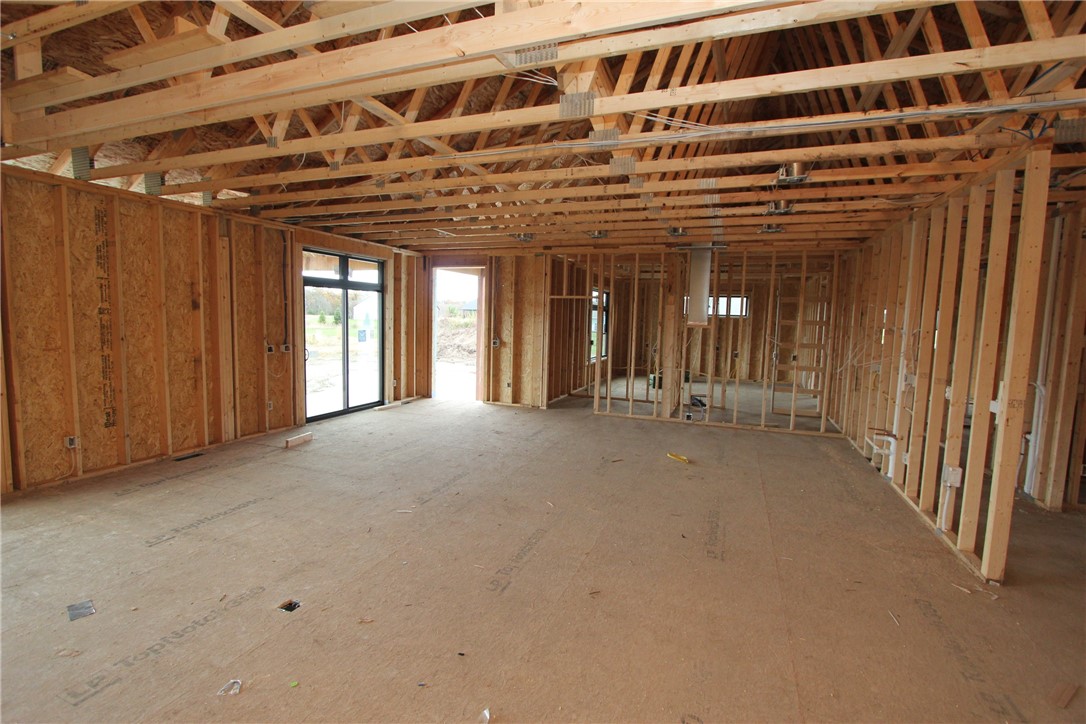 Eleva, Wisconsin, 54738, United States, 5 Bedrooms Bedrooms, ,4 BathroomsBathrooms,Residential,For Sale,1981879