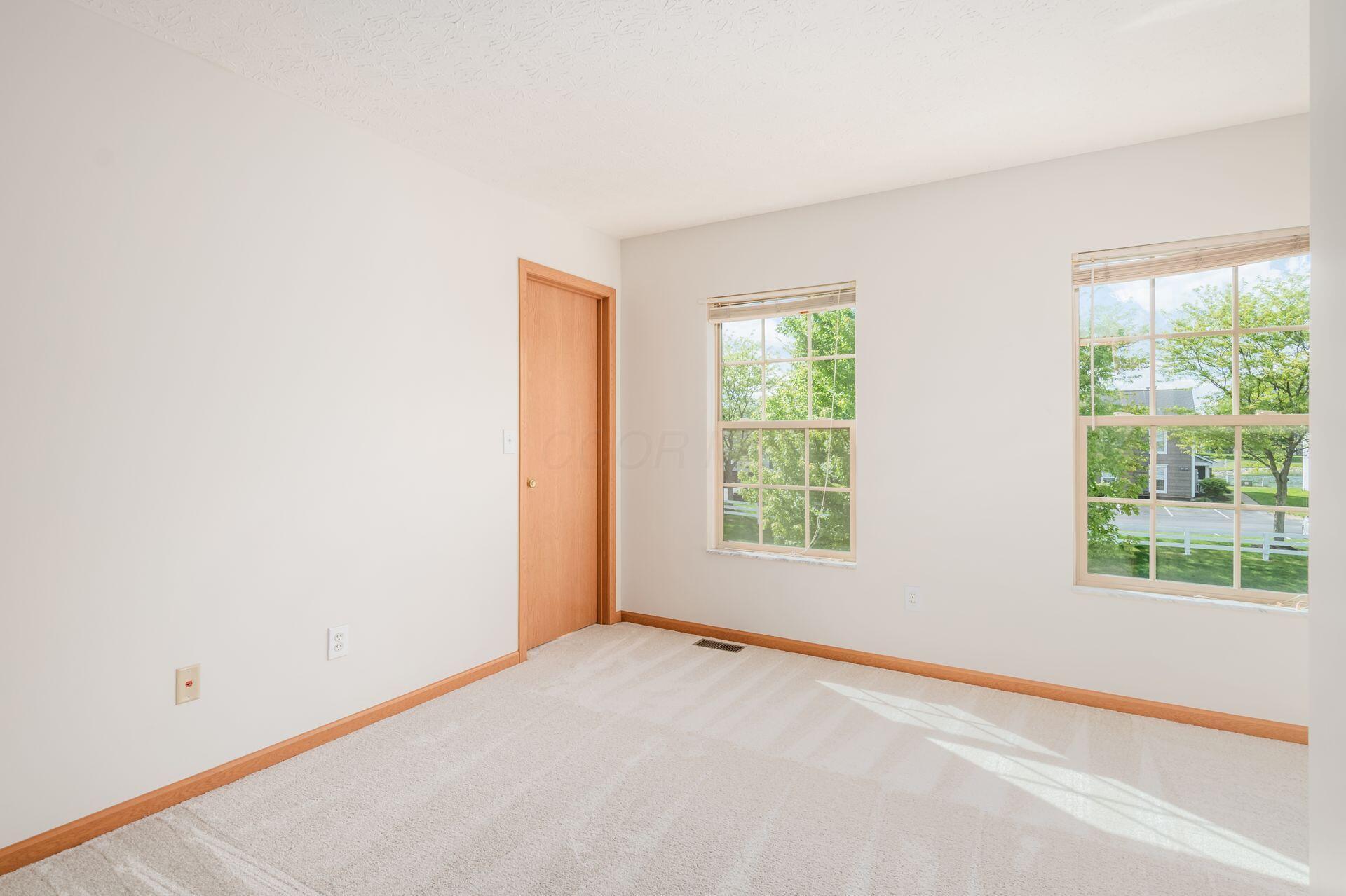  5515 Glenchester Drive - 物件實景