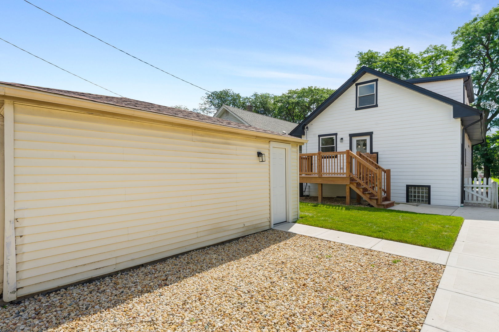 Chicago, Illinois, 60630, United States, 5 Bedrooms Bedrooms, ,3 BathroomsBathrooms,Residential,For Sale,1941077