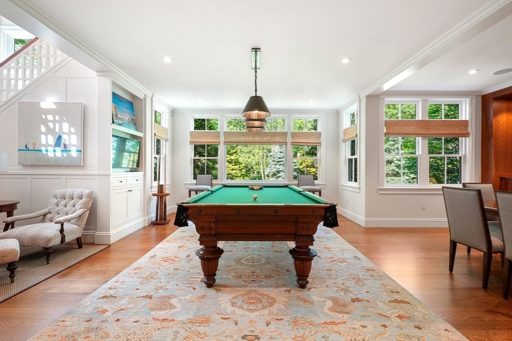 Wellesley, Massachusetts, 02481, United States, 6 Bedrooms Bedrooms, ,11 BathroomsBathrooms,Residential,For Sale,1941587