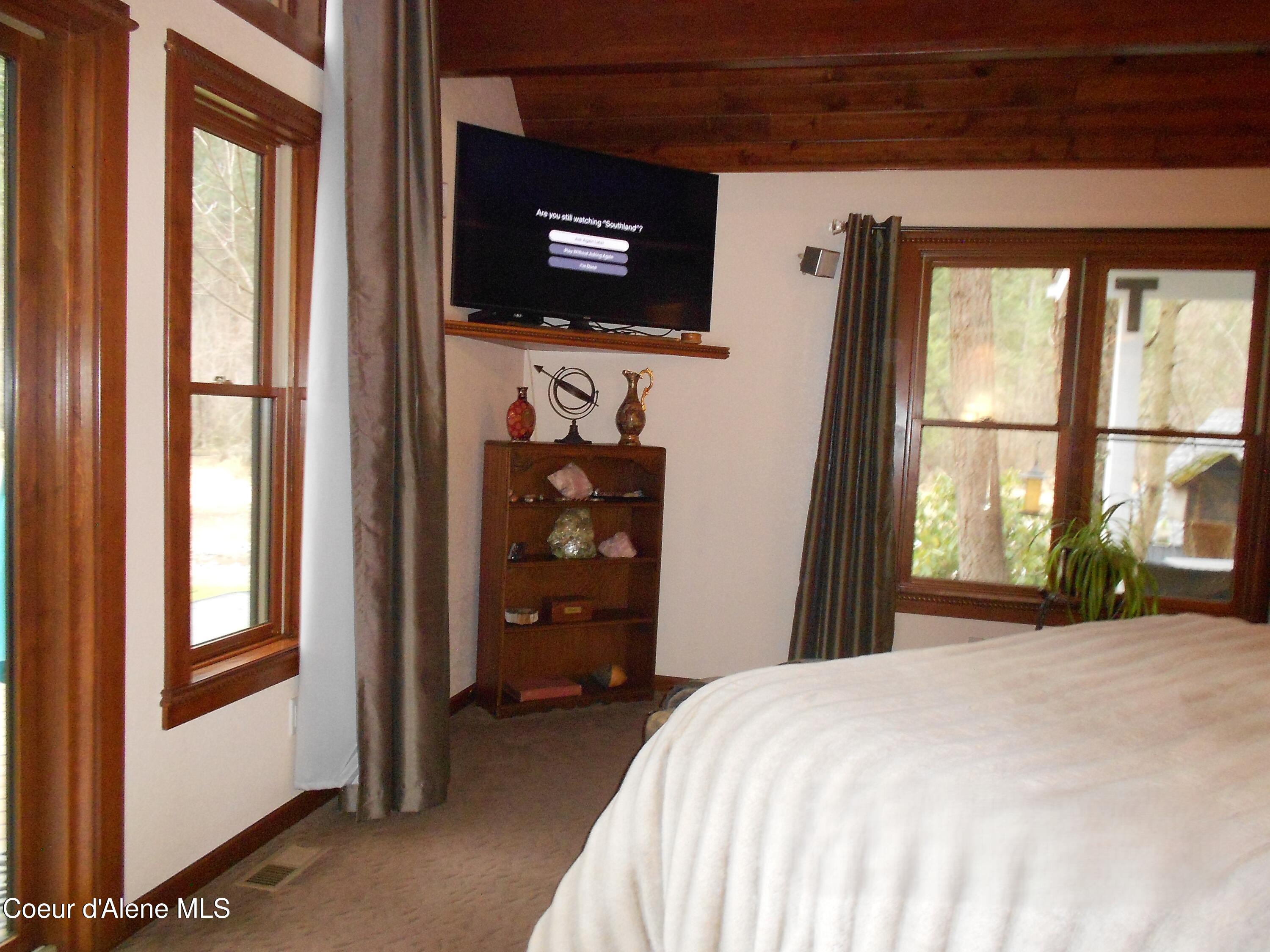 Coeur d'Alene, Idaho, 83814, United States, 4 Bedrooms Bedrooms, ,3 BathroomsBathrooms,Residential,For Sale,2012550