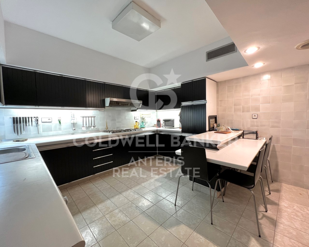 Barcelona, Barcelona, Eixample, La Sagrada Fam?lia, Barcelona, Catalonia, ES, 2 Bedrooms Bedrooms, ,3 BathroomsBathrooms,Residential,For Sale,Barcelona, Barcelona, Eixample, La Sagrada Fam?lia,1448536
