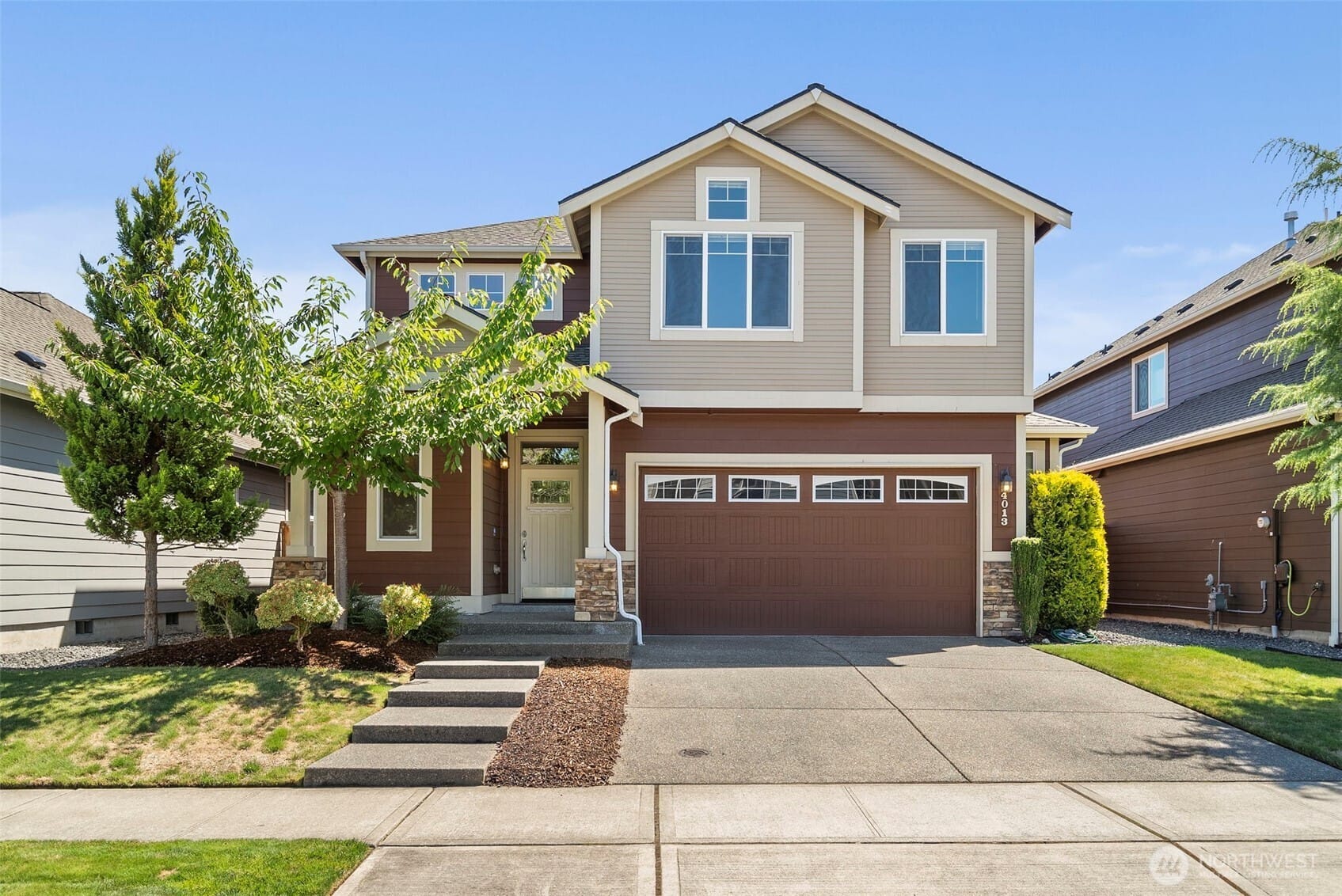 Puyallup, Washington, 98374, United States, 4 Bedrooms Bedrooms, ,3 BathroomsBathrooms,Residential,For Sale,1903446