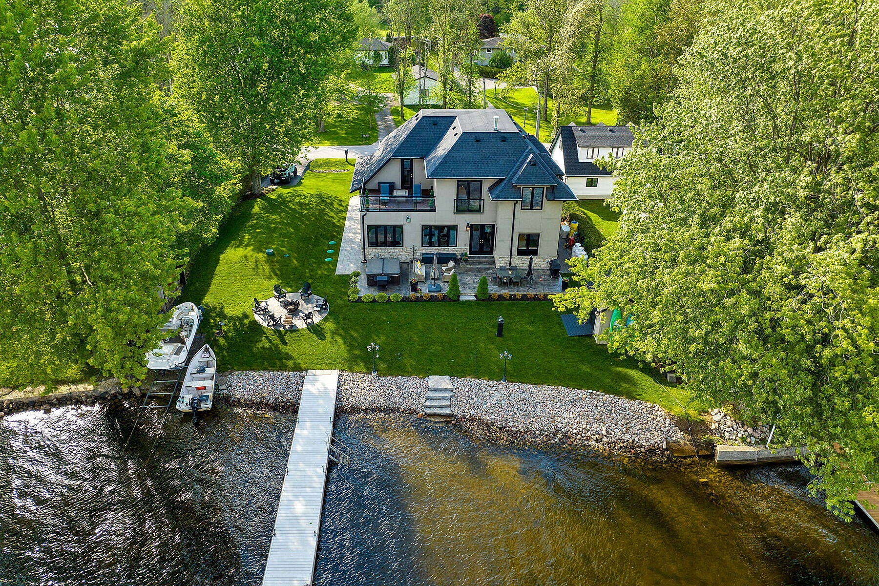  Kawartha Lakes, Muskoka - 物件實景