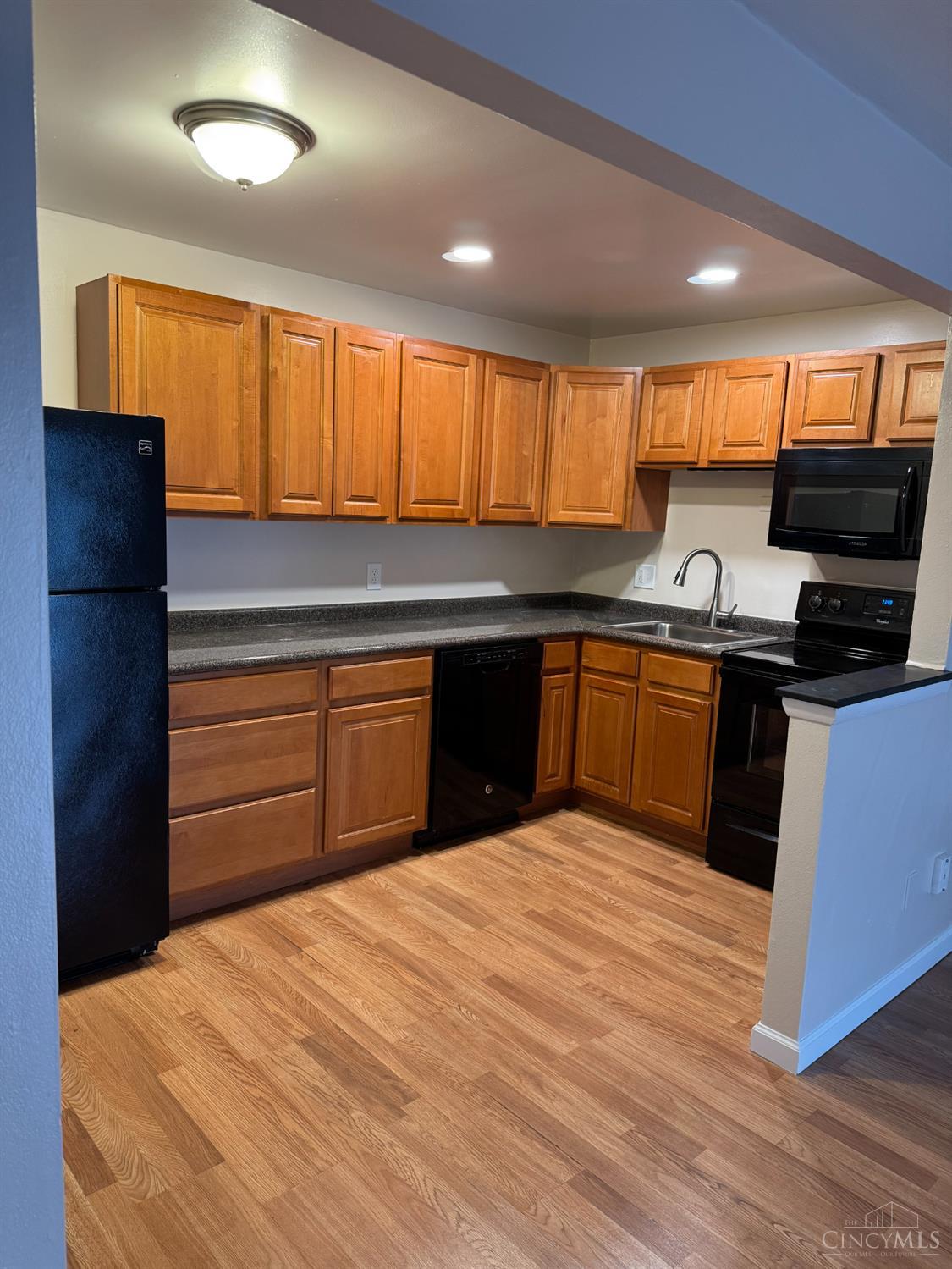 Cheviot, Ohio, 45211, United States, ,Residential,For Sale,1941060