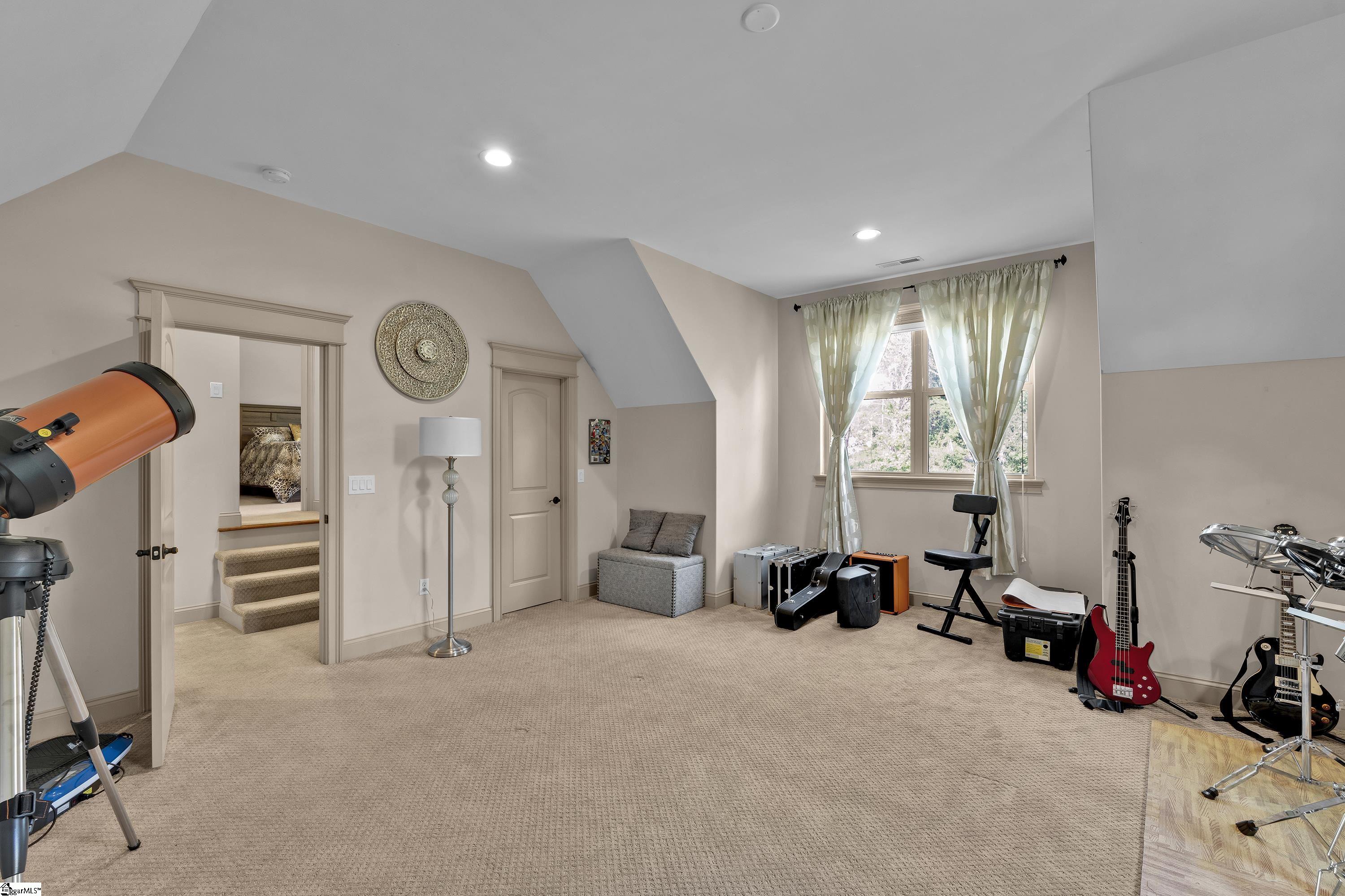 Inman, South Carolina, 29349, United States, 4 Bedrooms Bedrooms, ,4 BathroomsBathrooms,Residential,For Sale,1885361