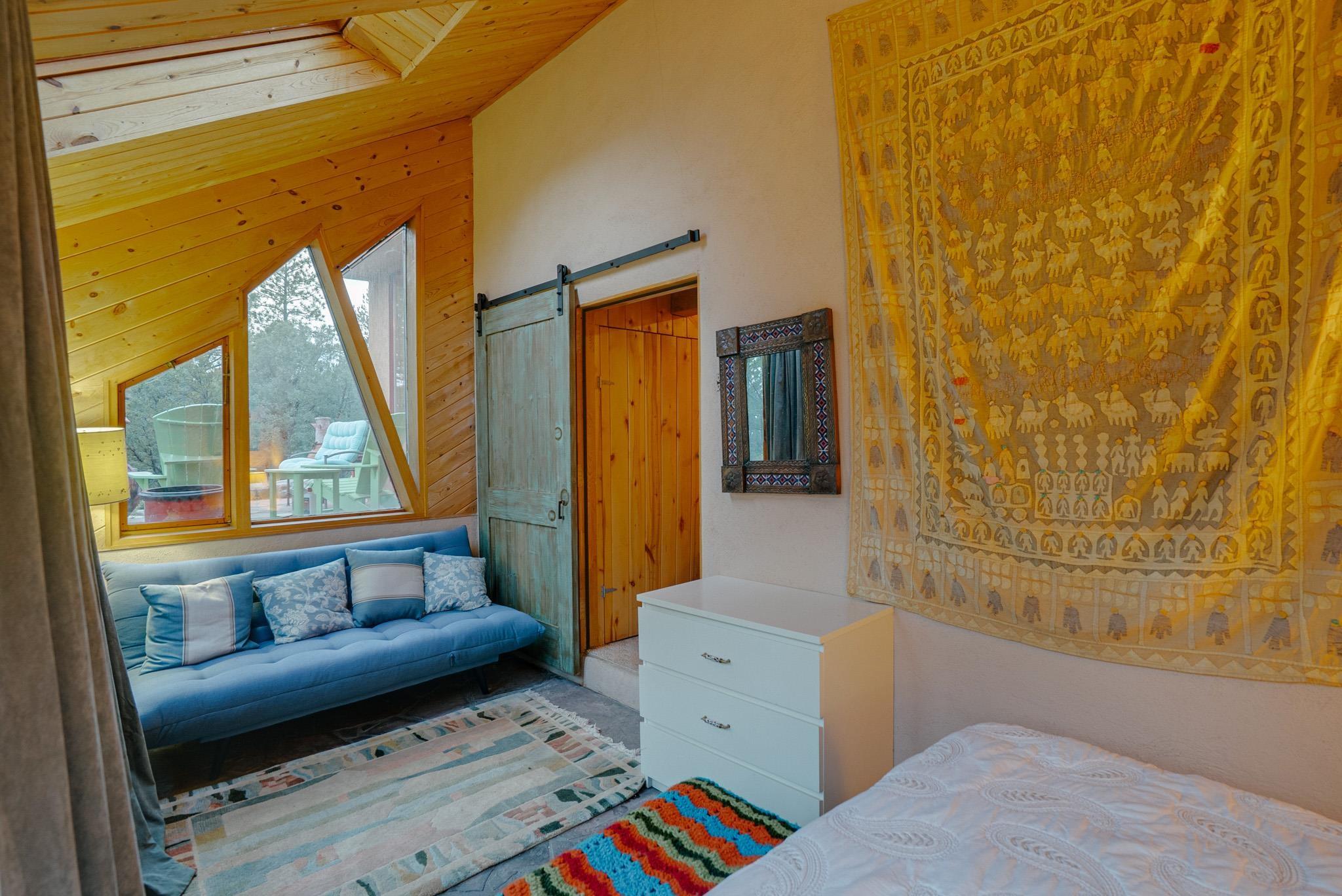 Valdez, New Mexico, 87580, United States, 3 Bedrooms Bedrooms, ,2 BathroomsBathrooms,Residential,For Sale,1972976