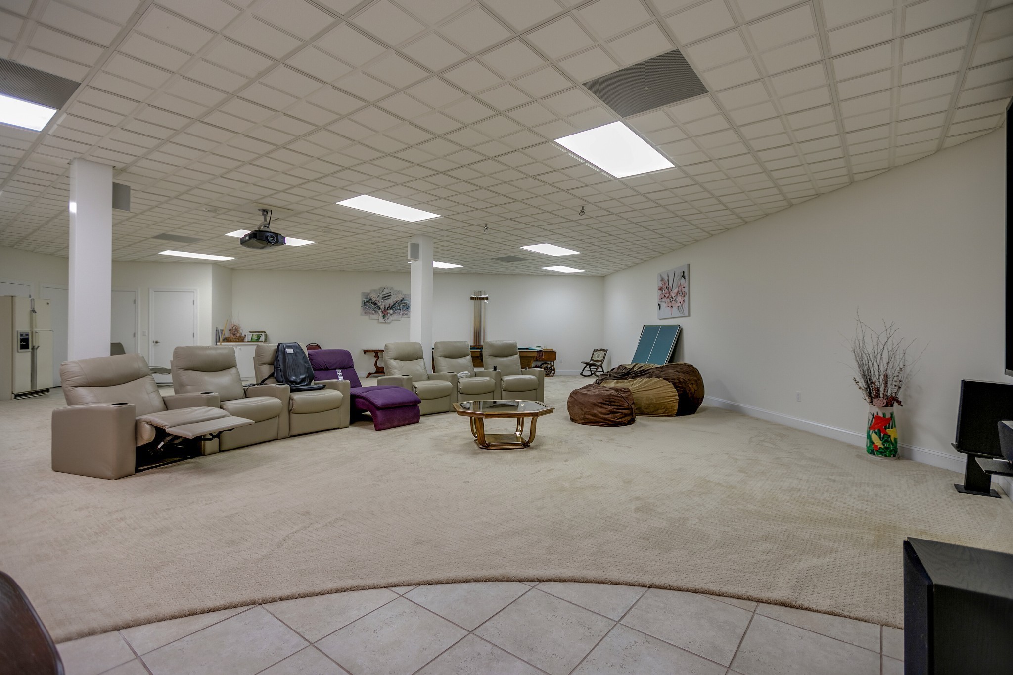 Lawrenceburg, Tennessee, 38464, United States, 4 Bedrooms Bedrooms, ,5 BathroomsBathrooms,Residential,For Sale,1925440
